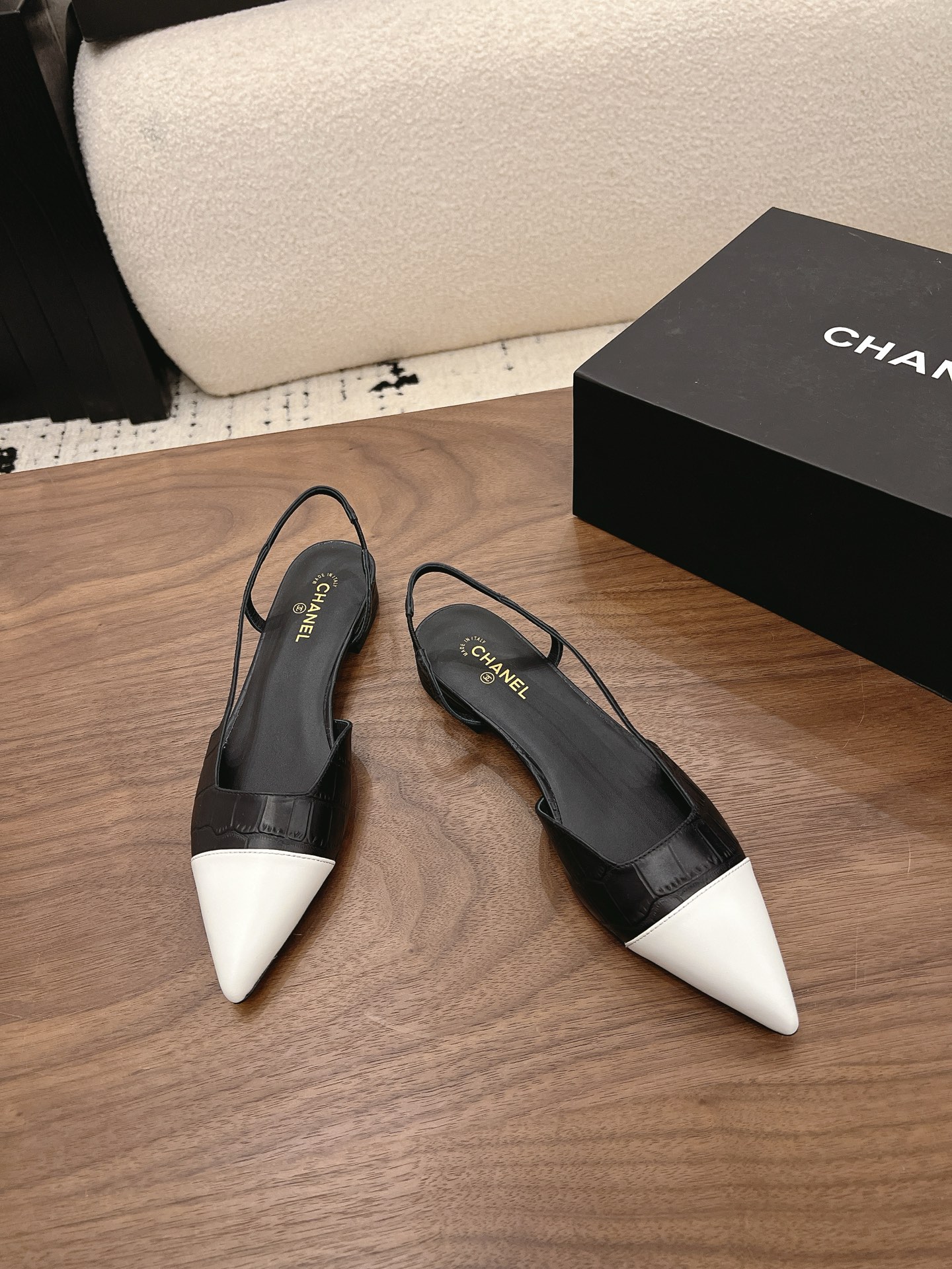 Designer Women Shoes