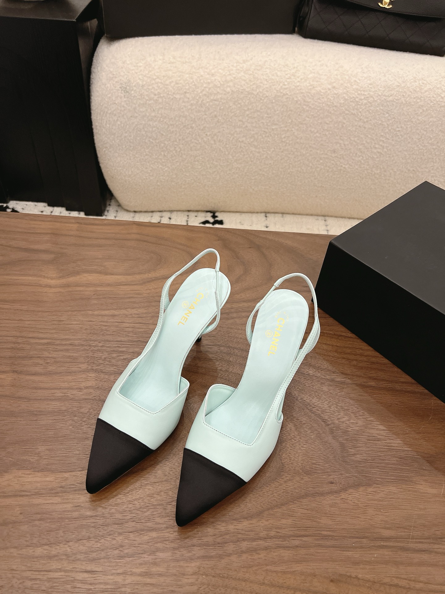 Designer Women Shoes