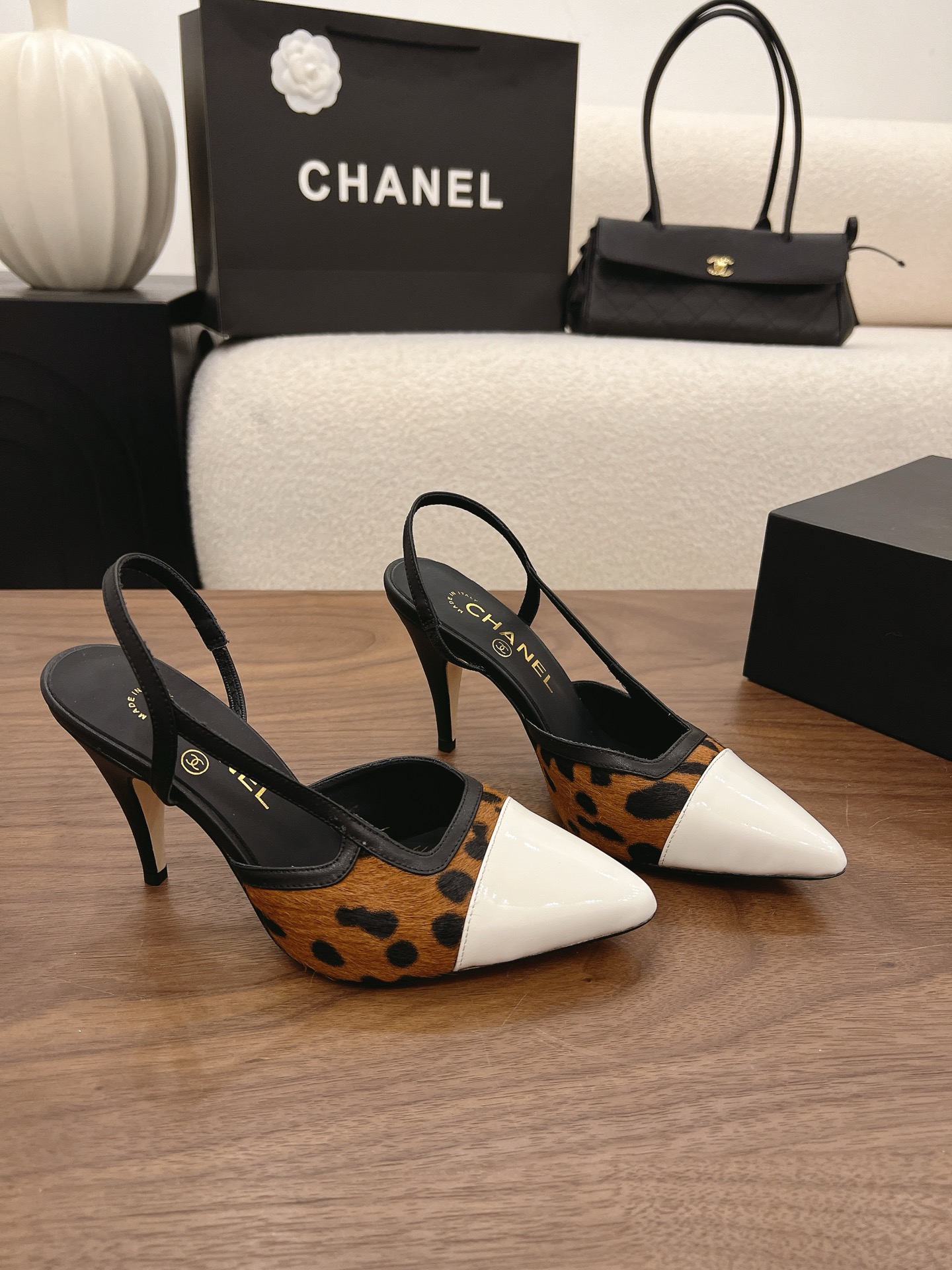 Designer Women Shoes