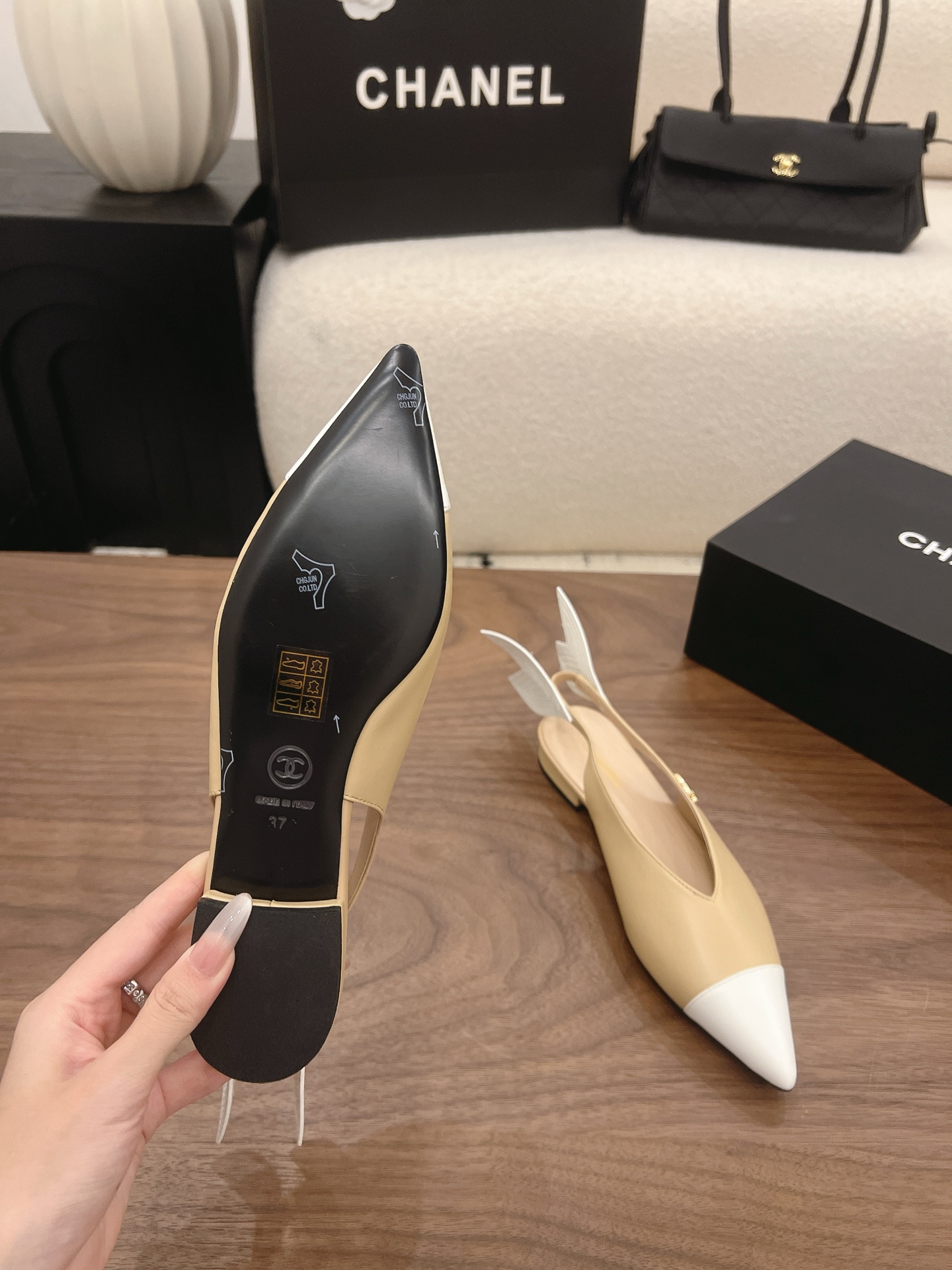 Designer Women Shoes