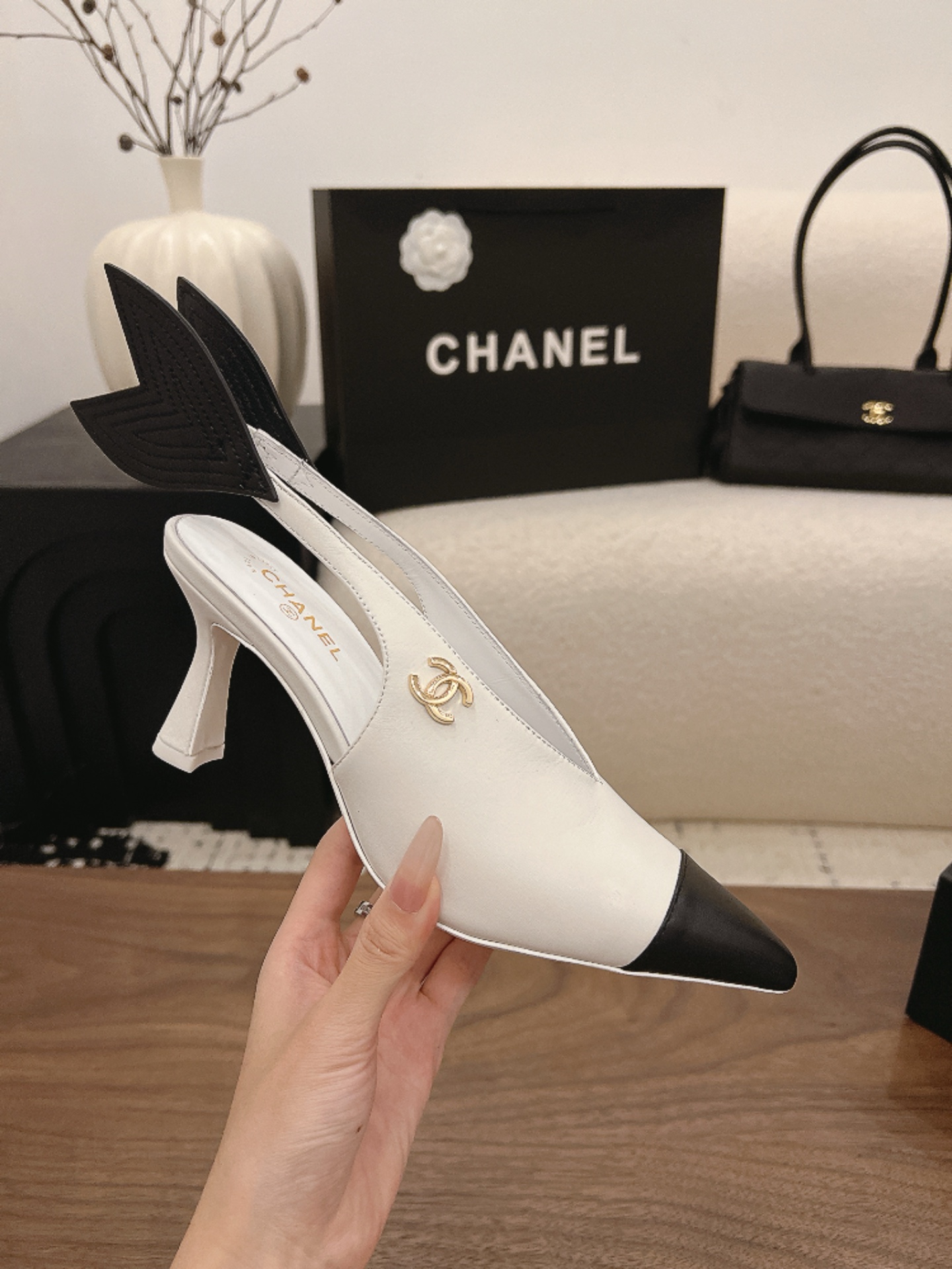 Designer Women Shoes