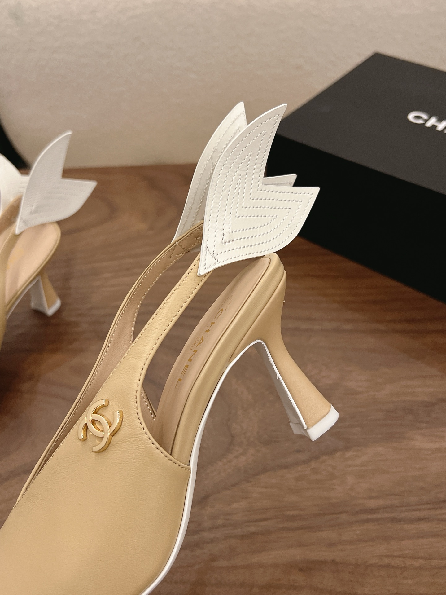 Designer Women Shoes
