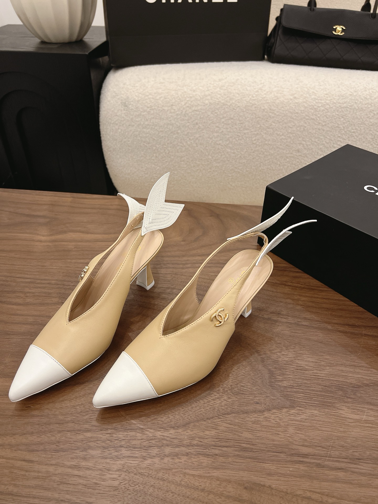 Designer Women Shoes