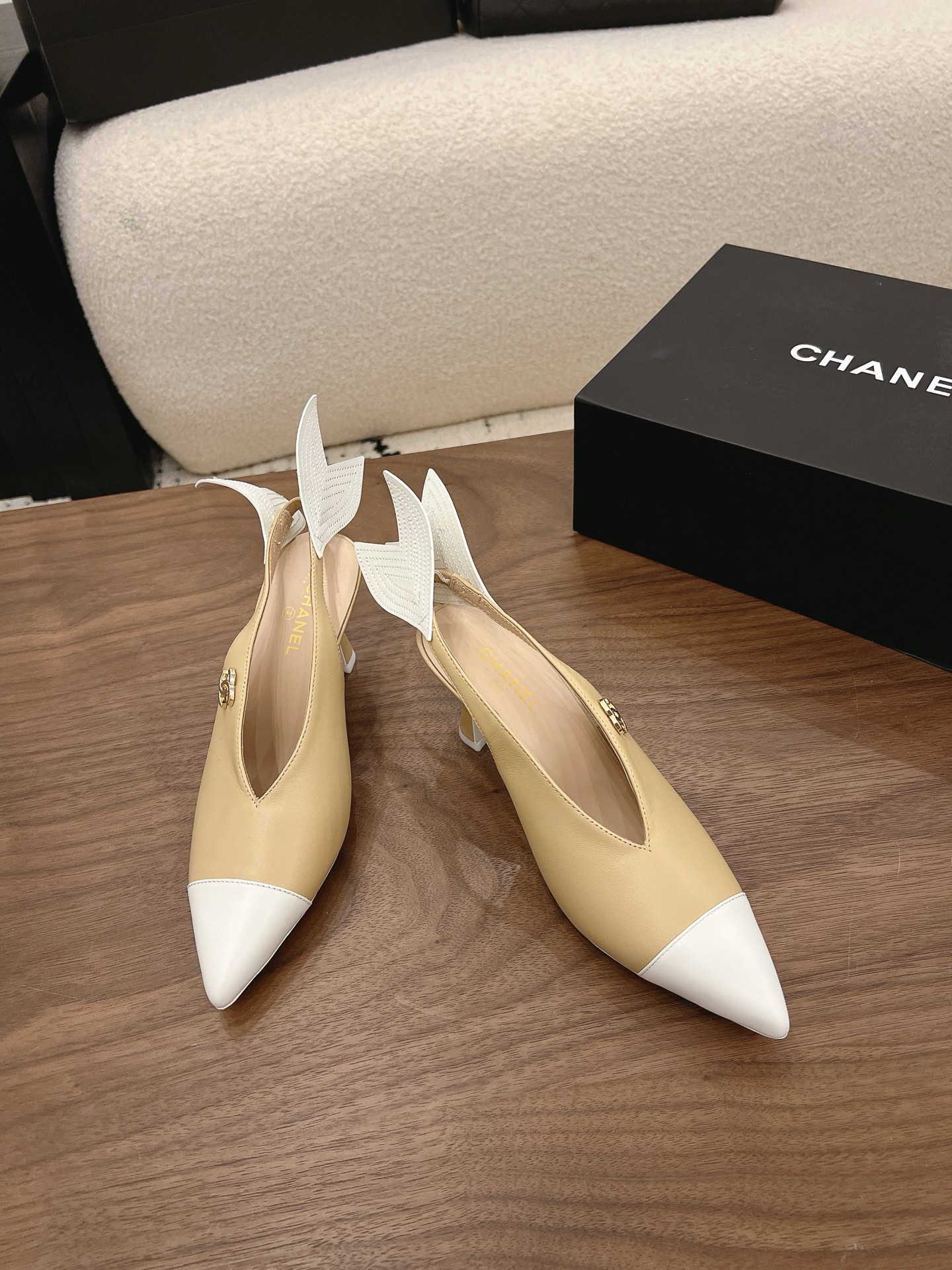 Designer Women Shoes