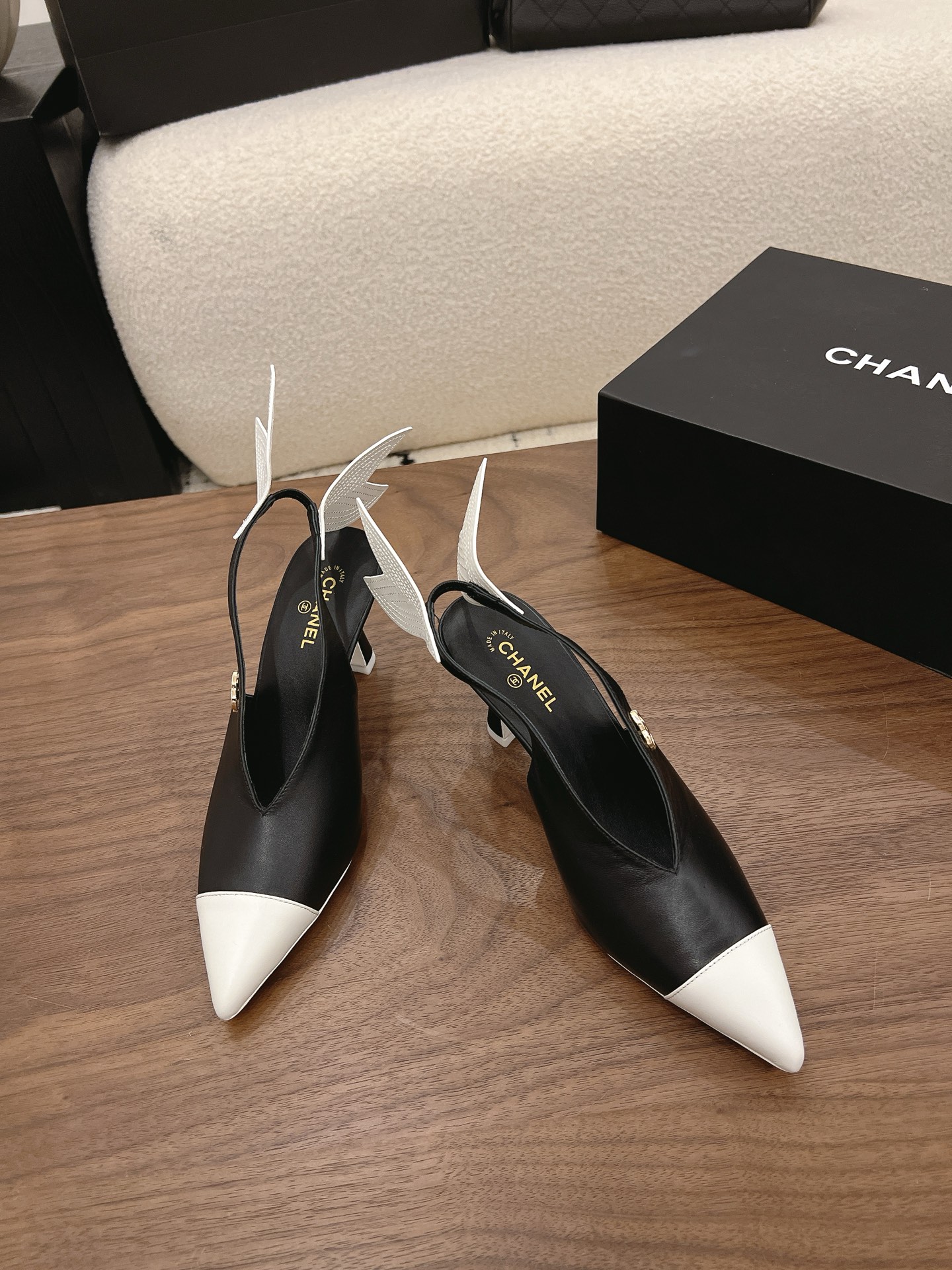 Designer Women Shoes