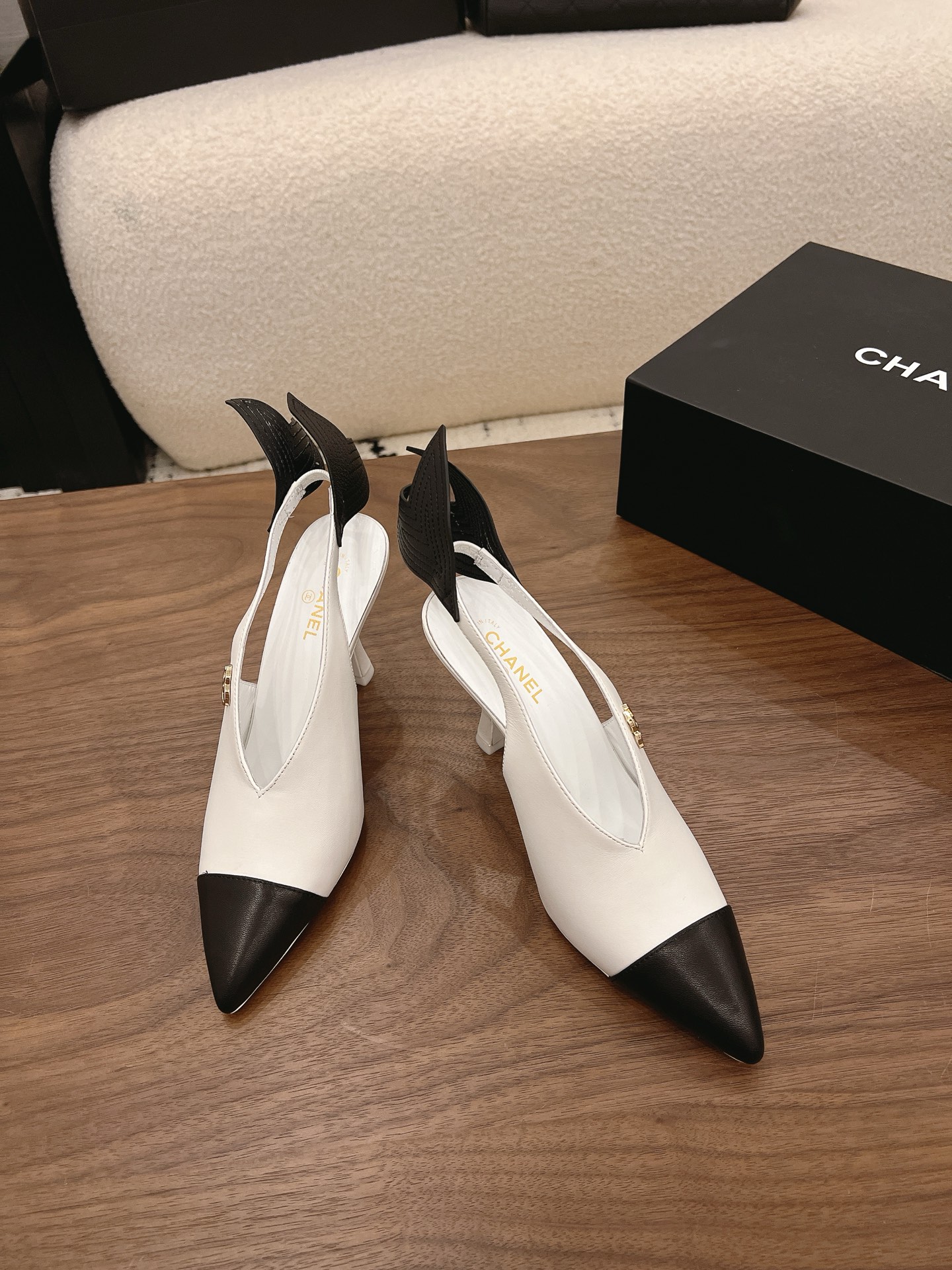 Designer Women Shoes