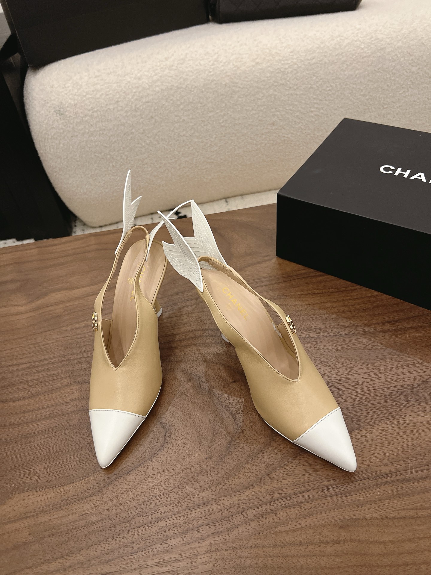 Designer Women Shoes
