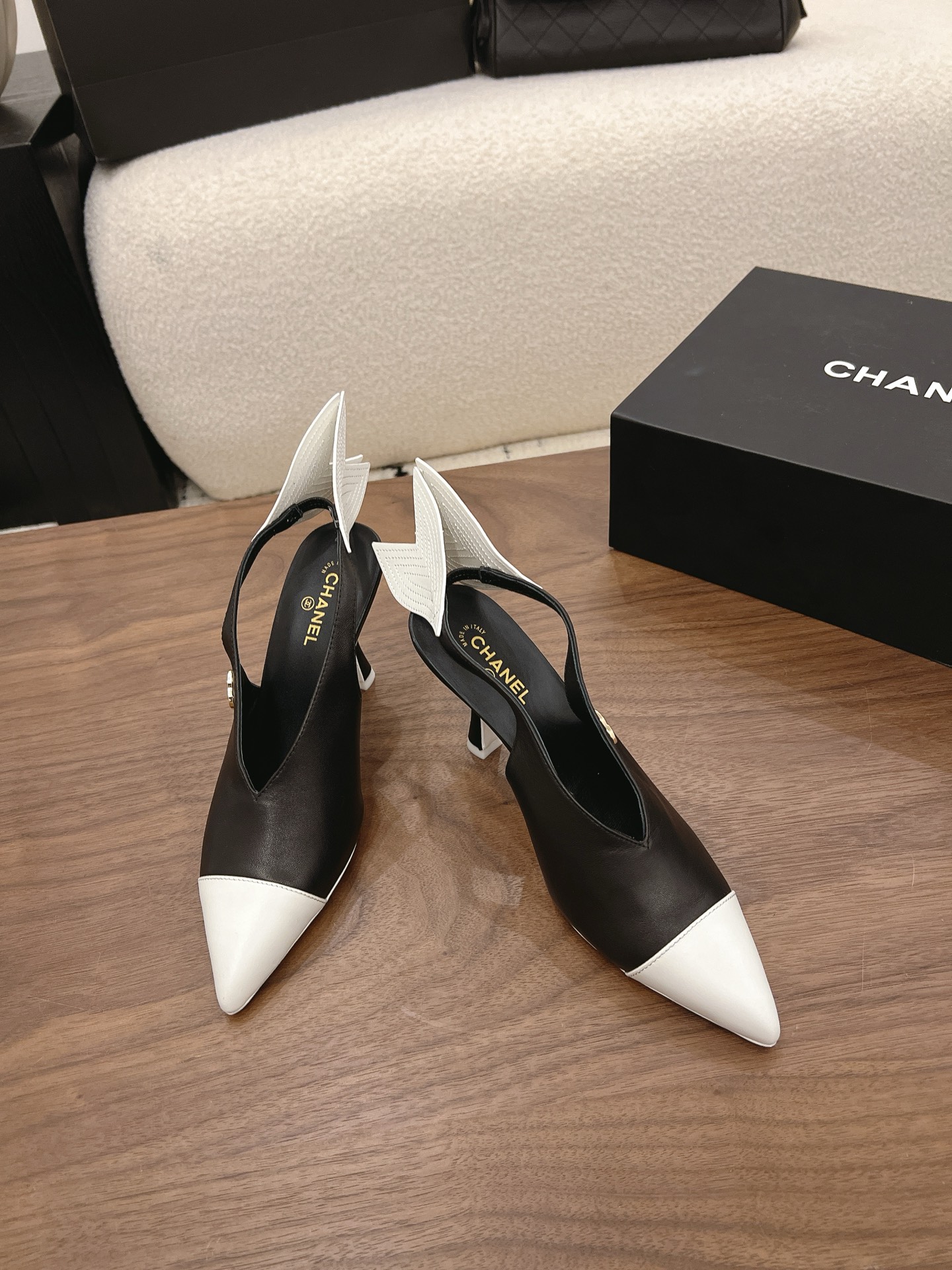 Designer Women Shoes