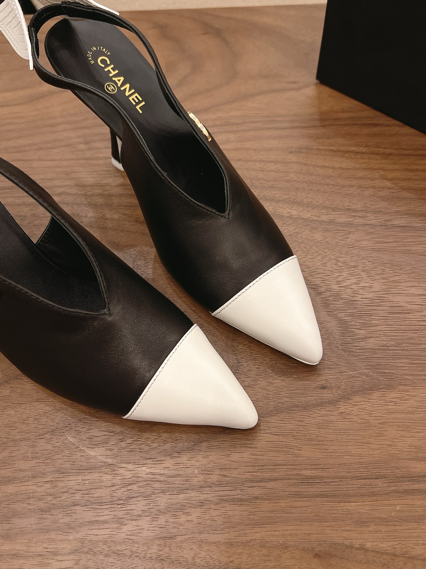 Designer Women Shoes