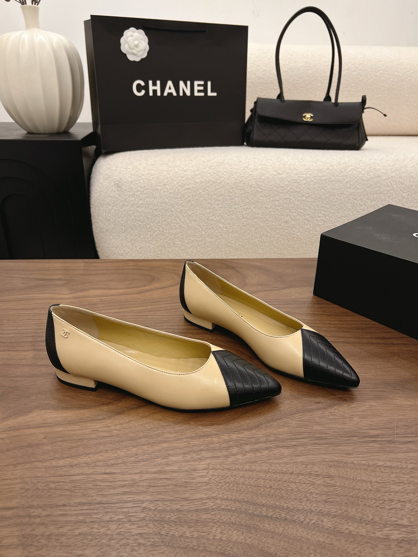 Designer Women Shoes