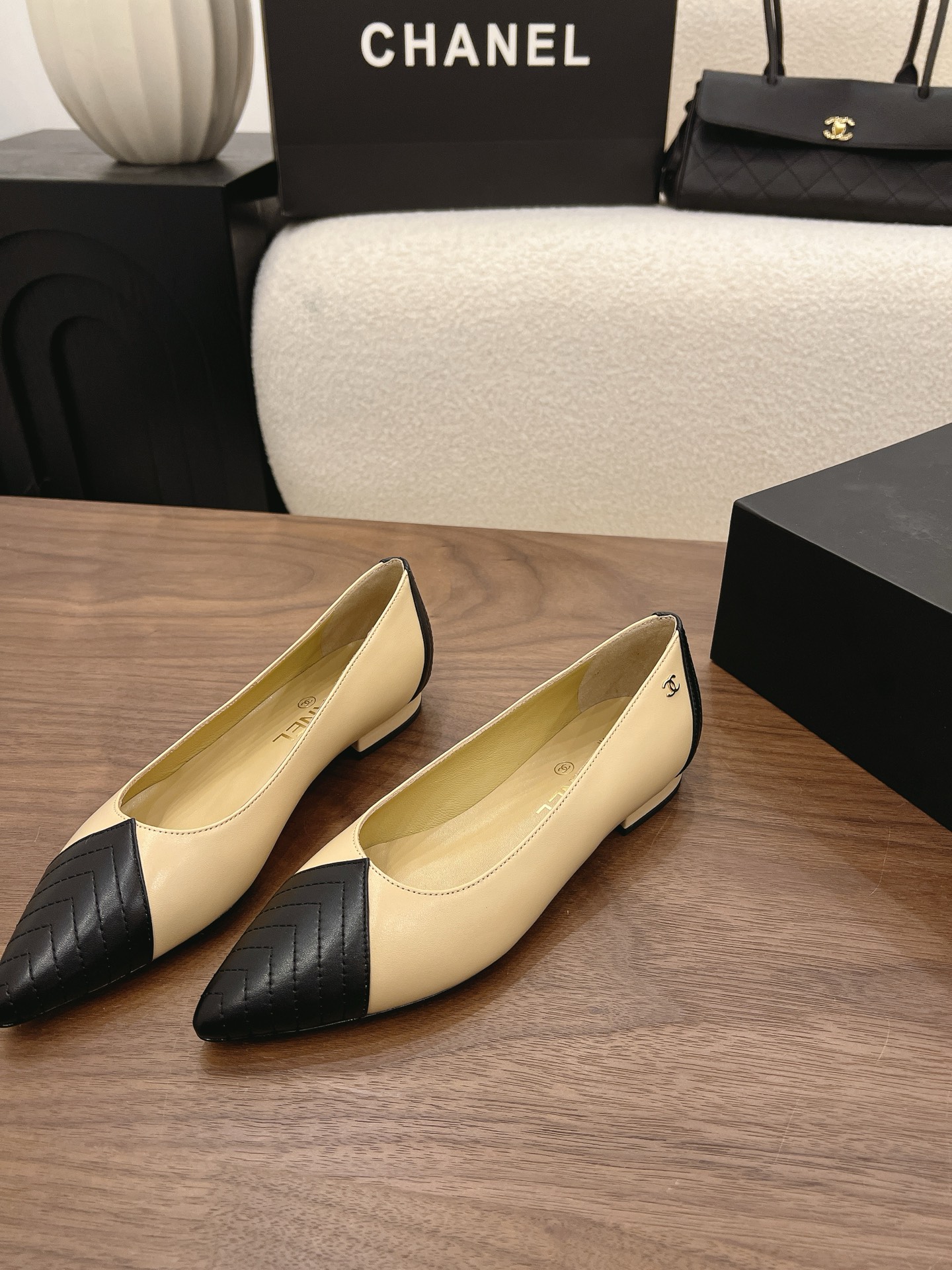 Designer Women Shoes