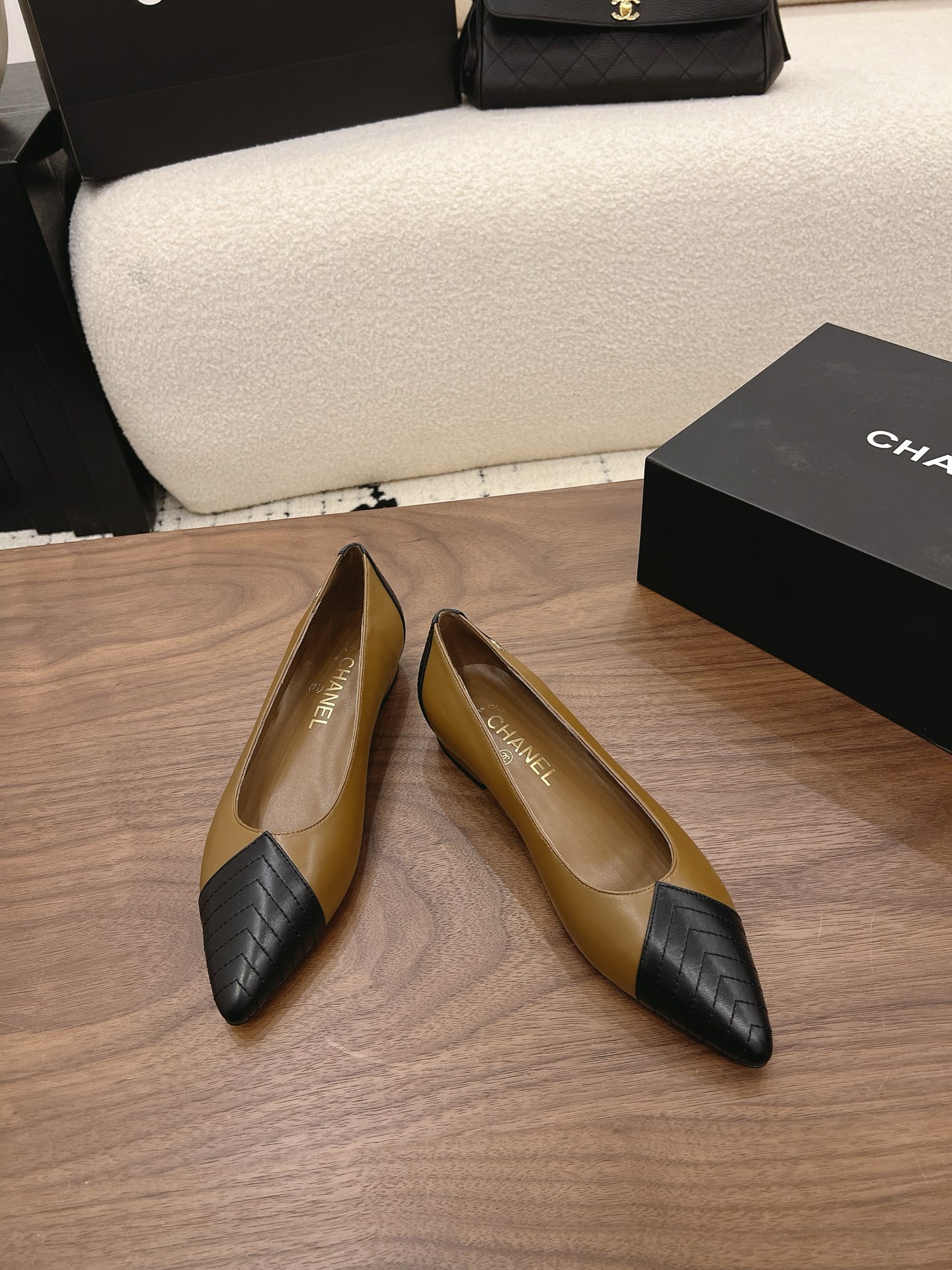 Designer Women Shoes