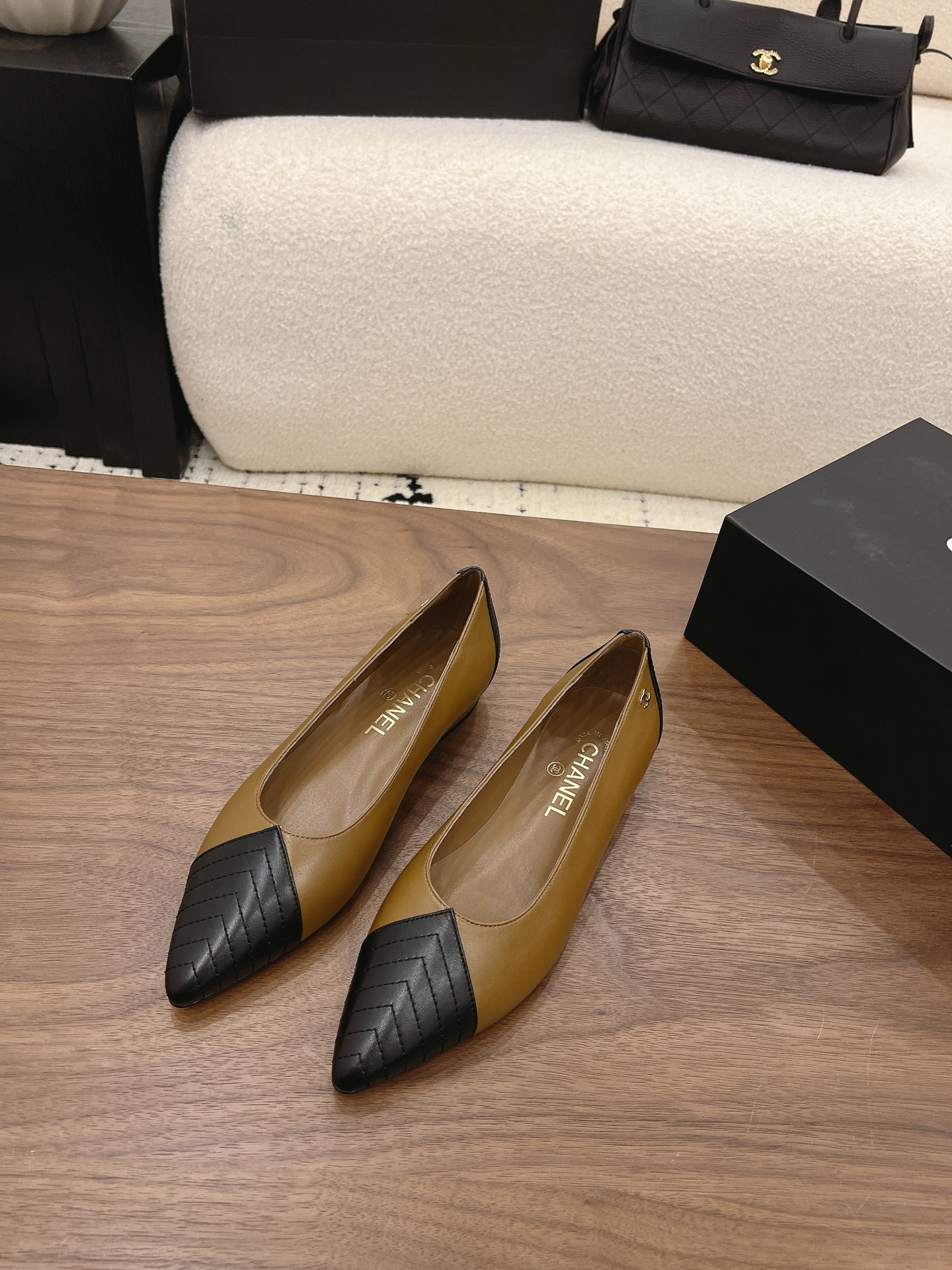 Designer Women Shoes