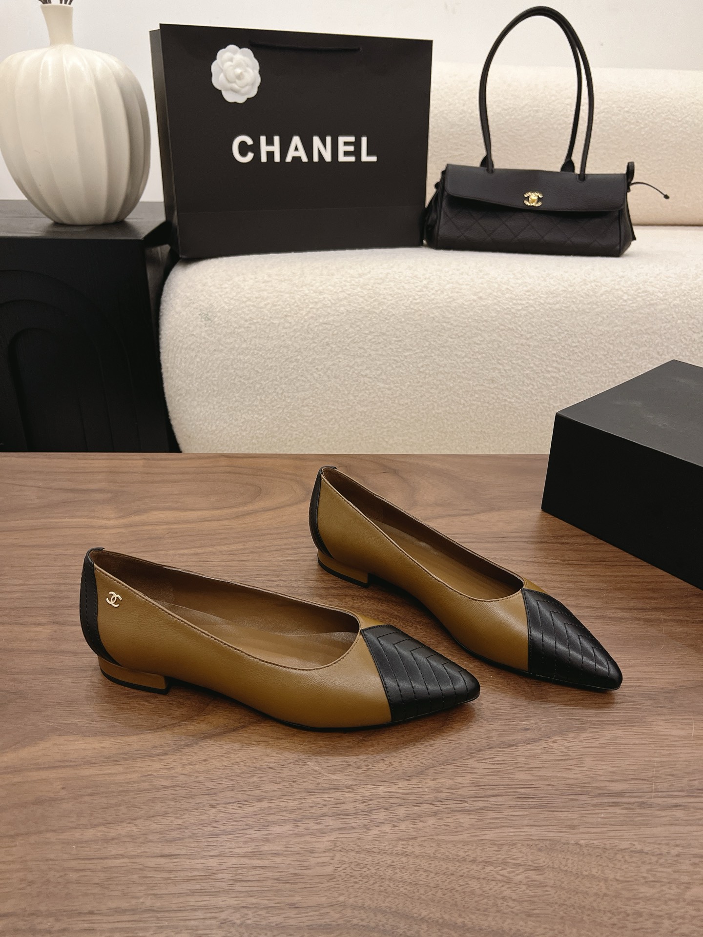 Designer Women Shoes