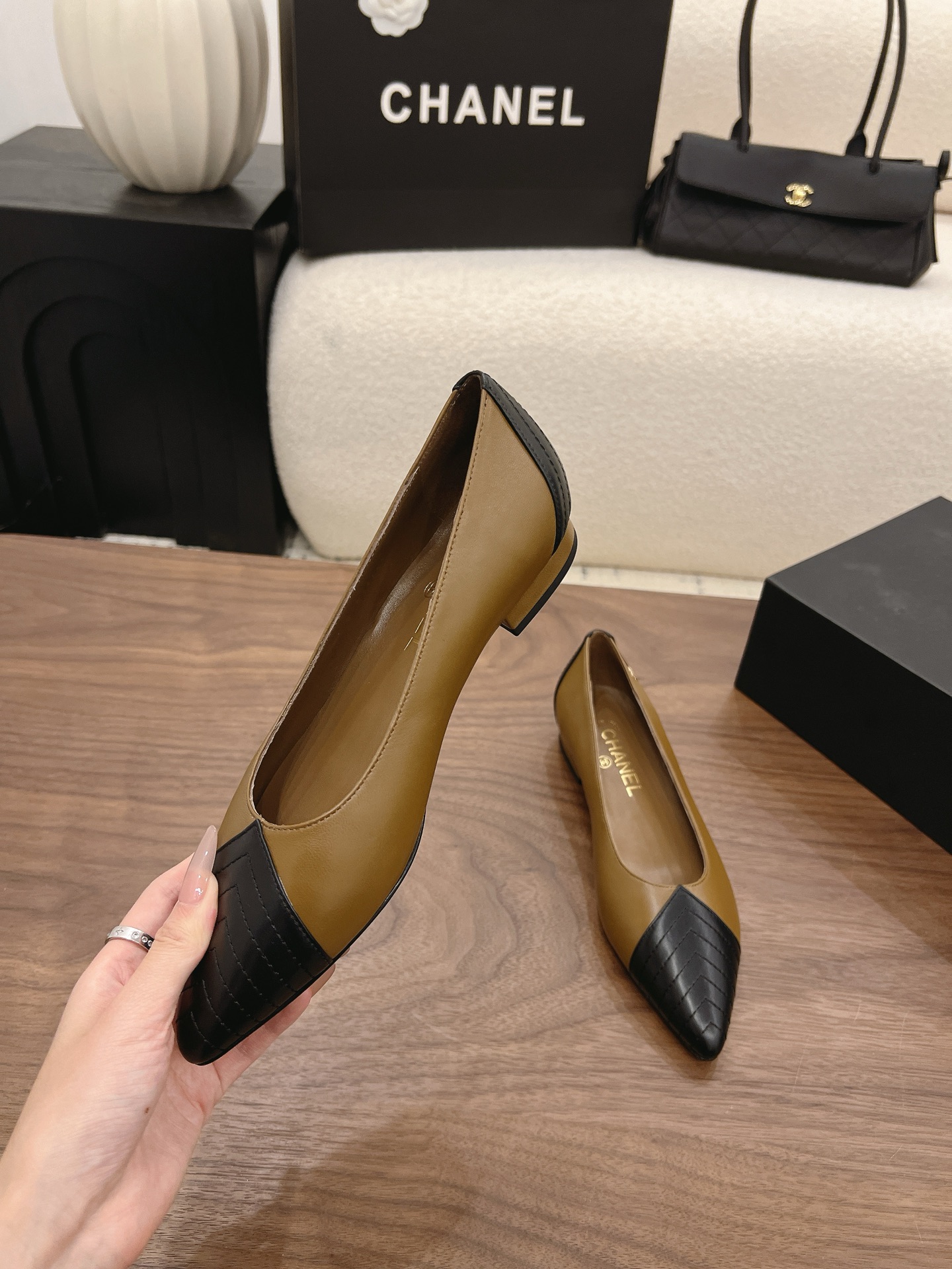 Designer Women Shoes