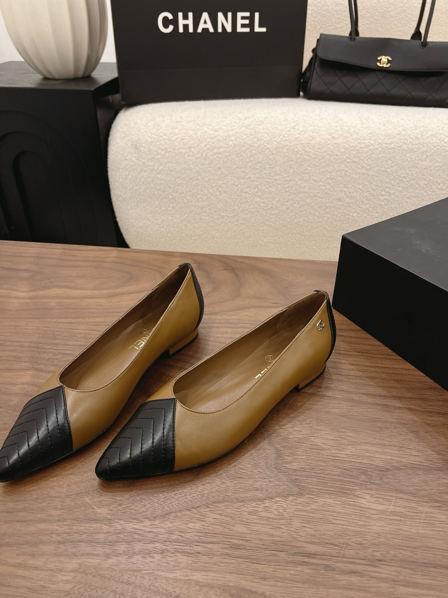 Designer Women Shoes