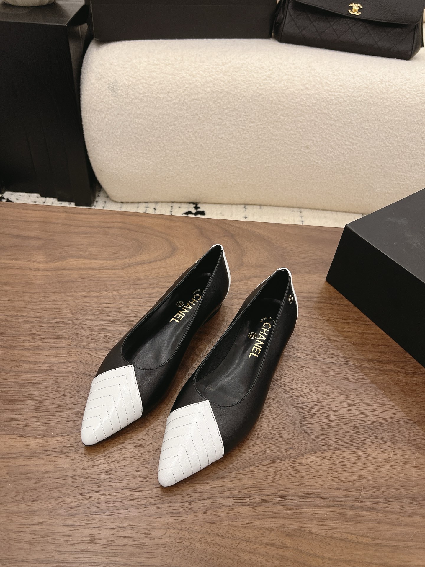 Designer Women Shoes