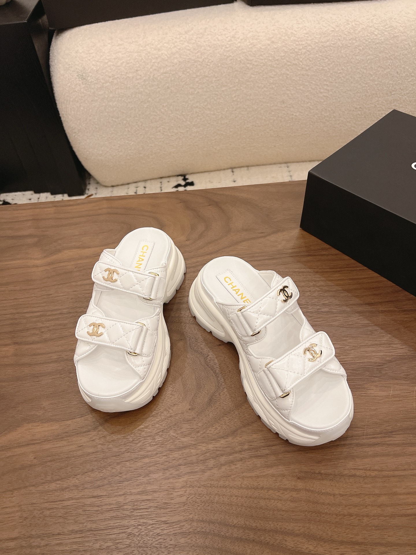 Gucci Classic Luxury Leather Shoe Loafer Shoes Ref 2