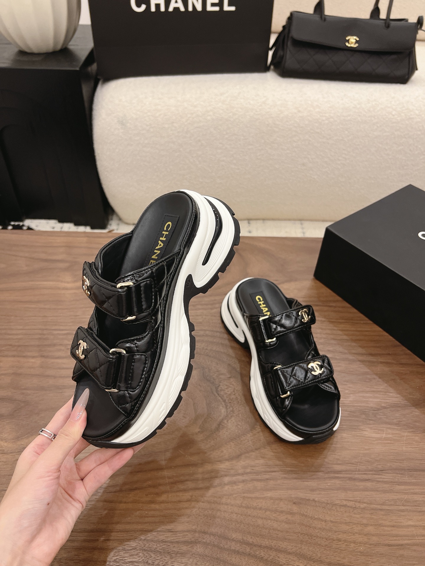 吉安维托·罗西 Gianvito Rossi 经典高奢皮鞋男鞋女鞋鞋履高跟鞋 #C517B002 4