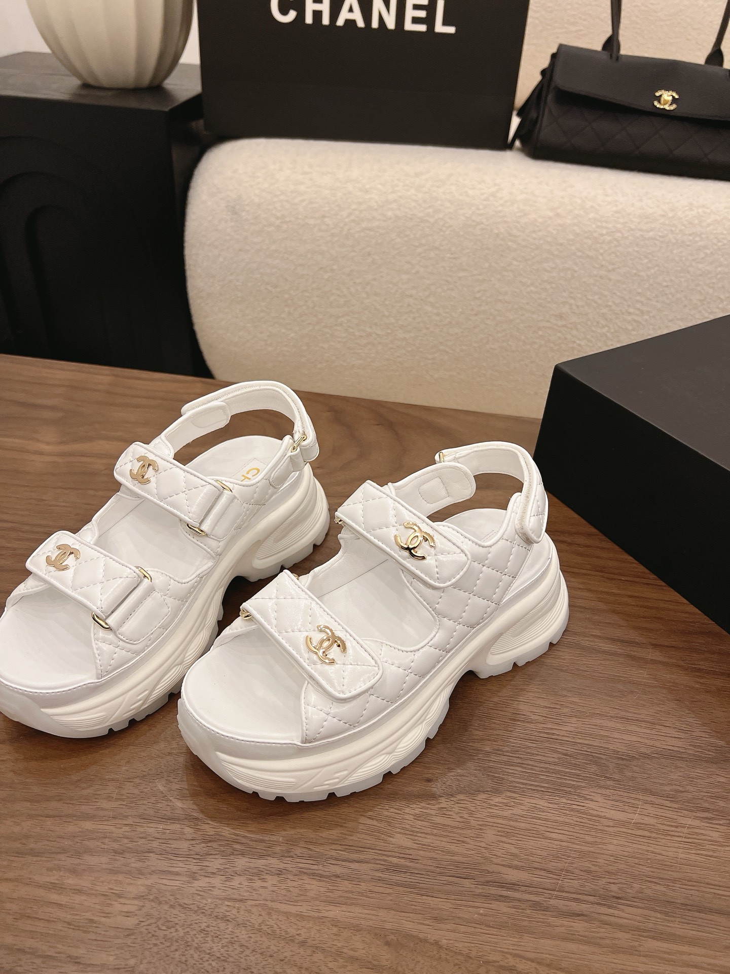 华伦天奴 Valentino 经典高奢皮鞋男鞋女鞋鞋履高跟鞋 #B916626A 3