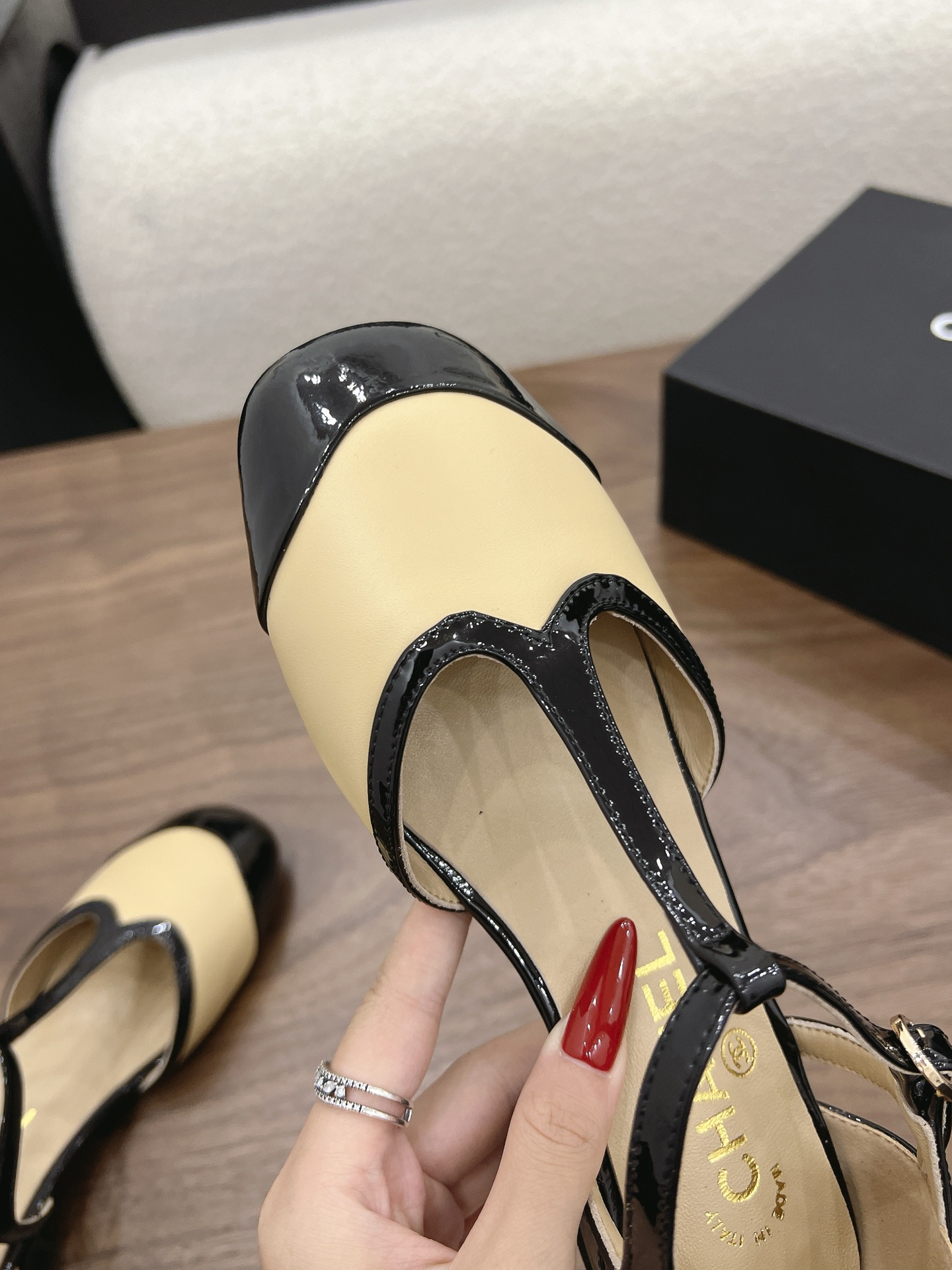 Designer Women Shoes