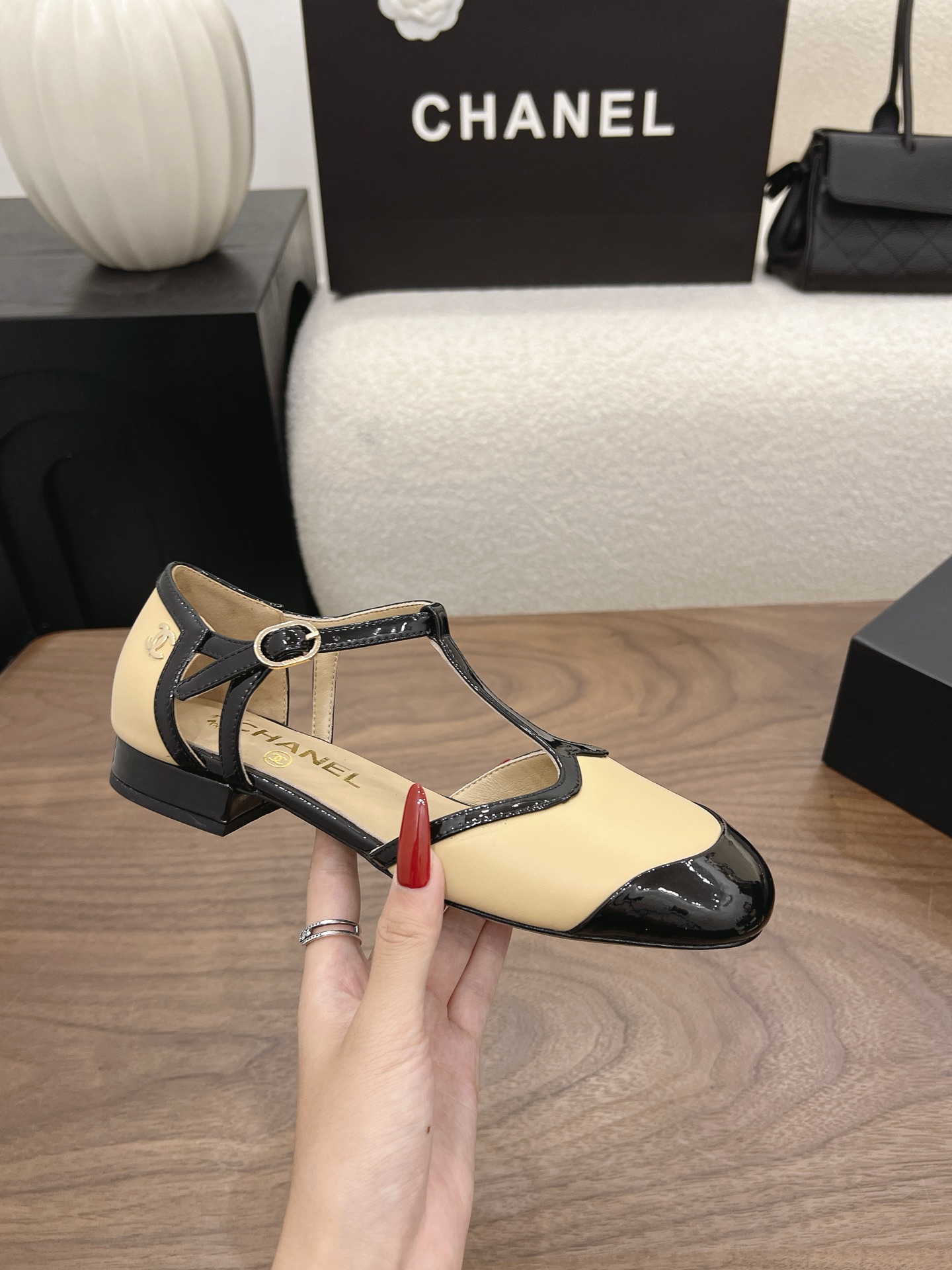 Designer Women Shoes