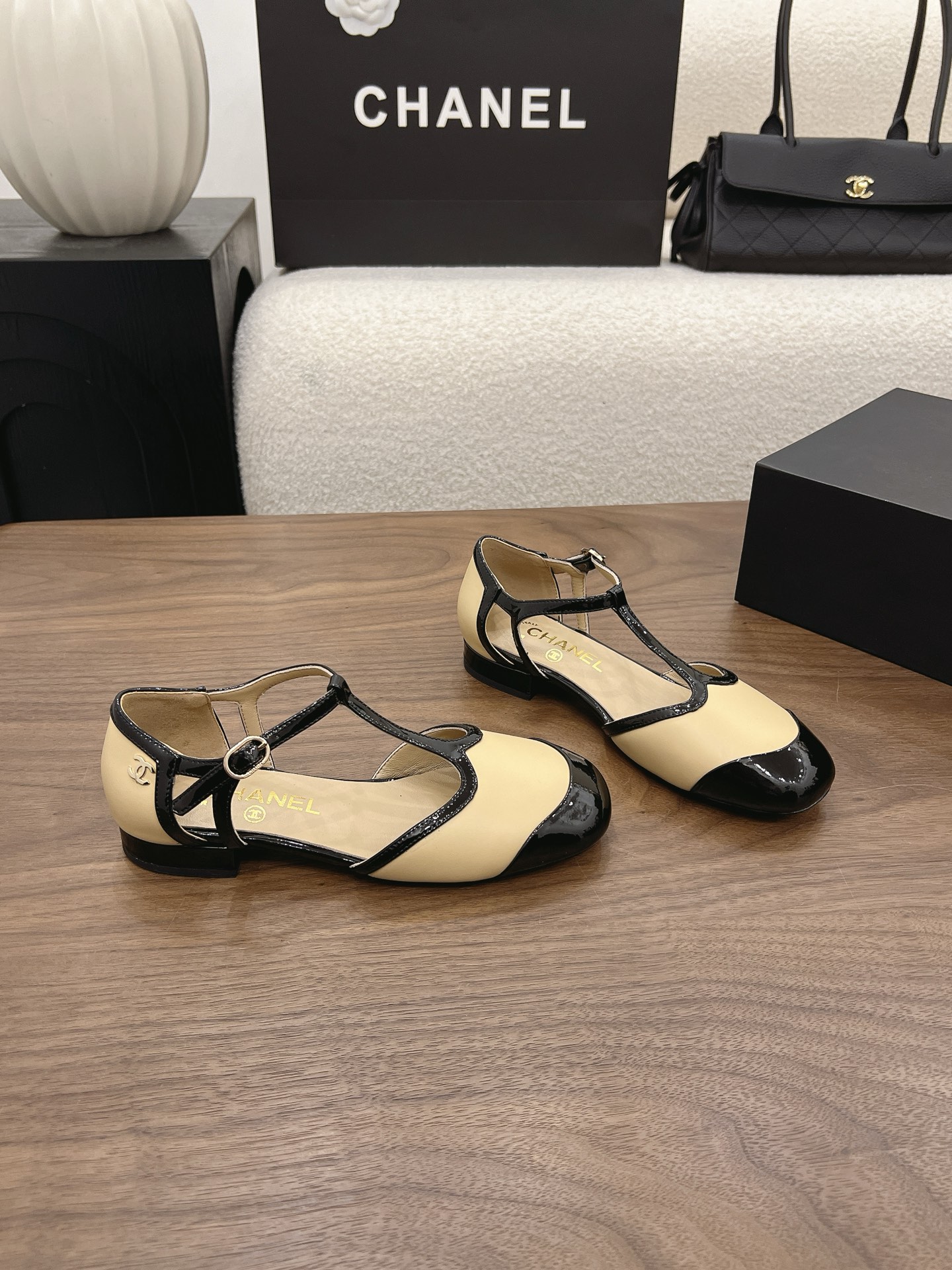 Designer Women Shoes