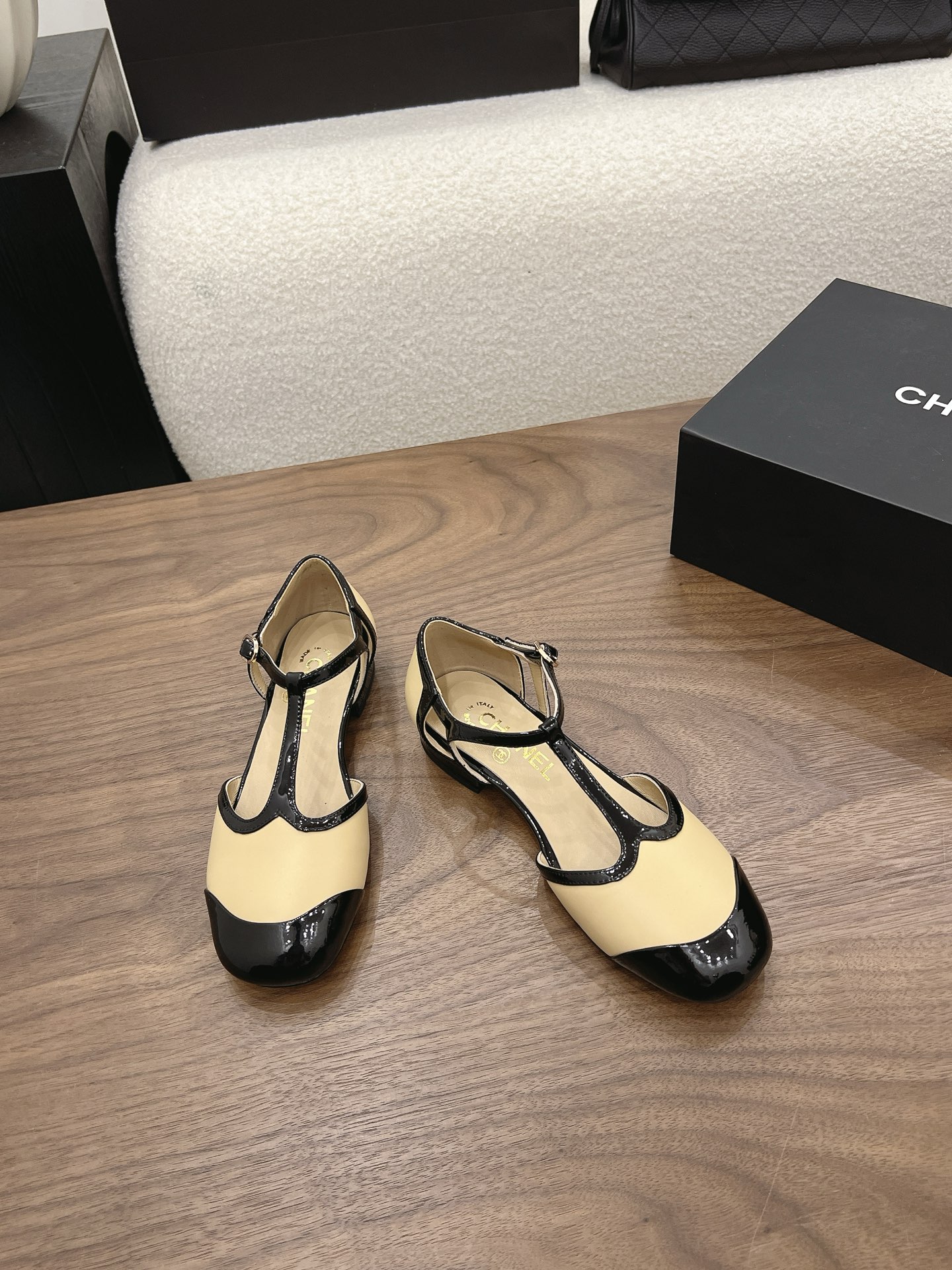 Designer Women Shoes