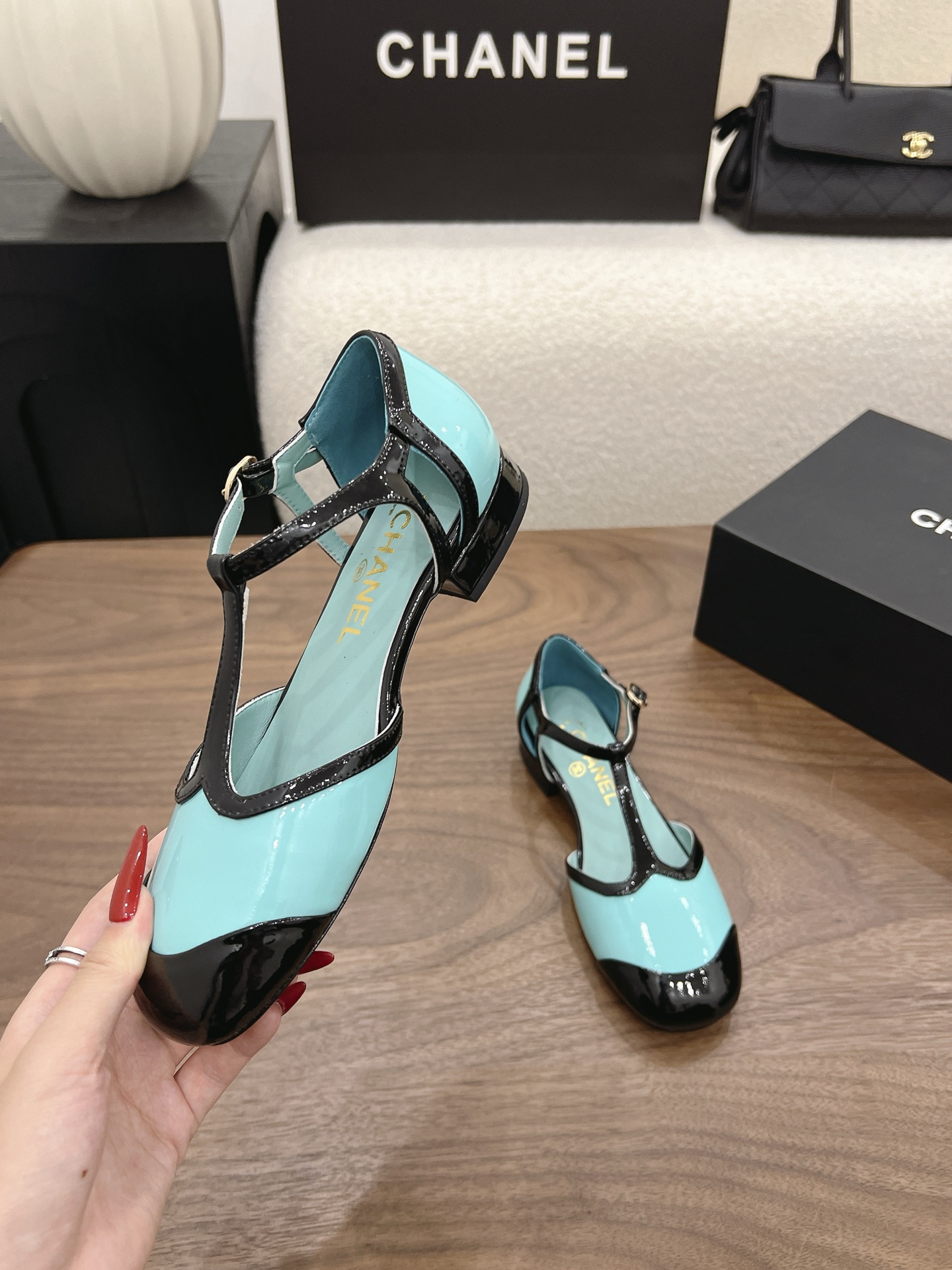 Designer Women Shoes