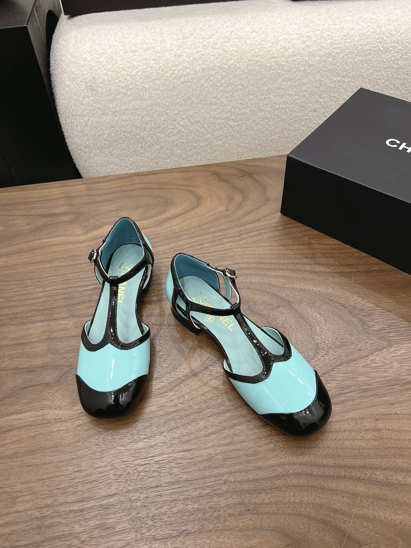 Designer Women Shoes