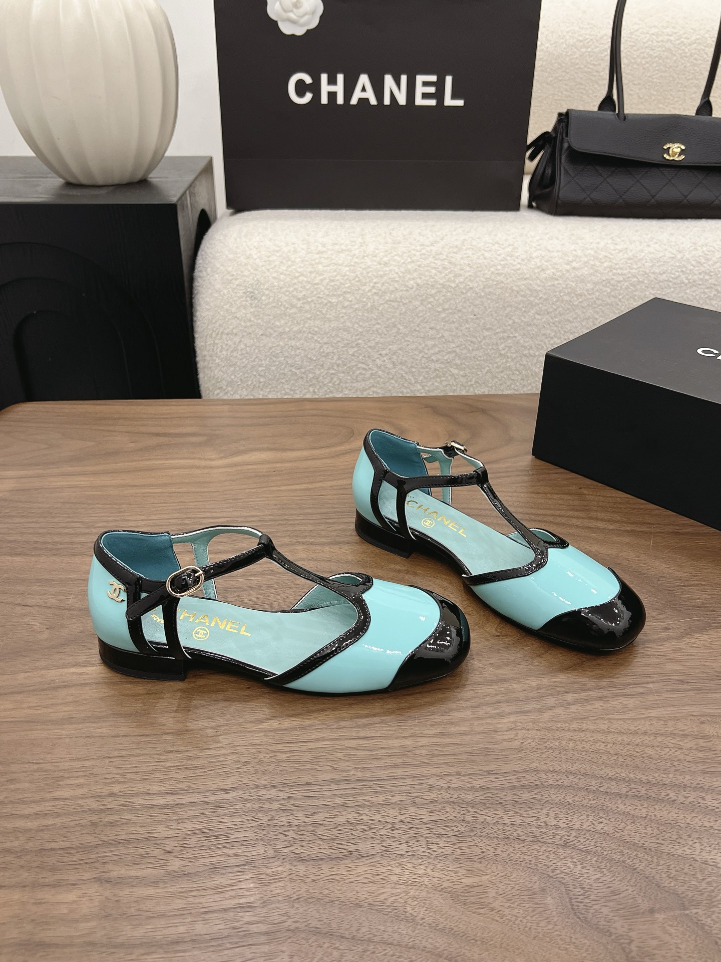 Designer Women Shoes