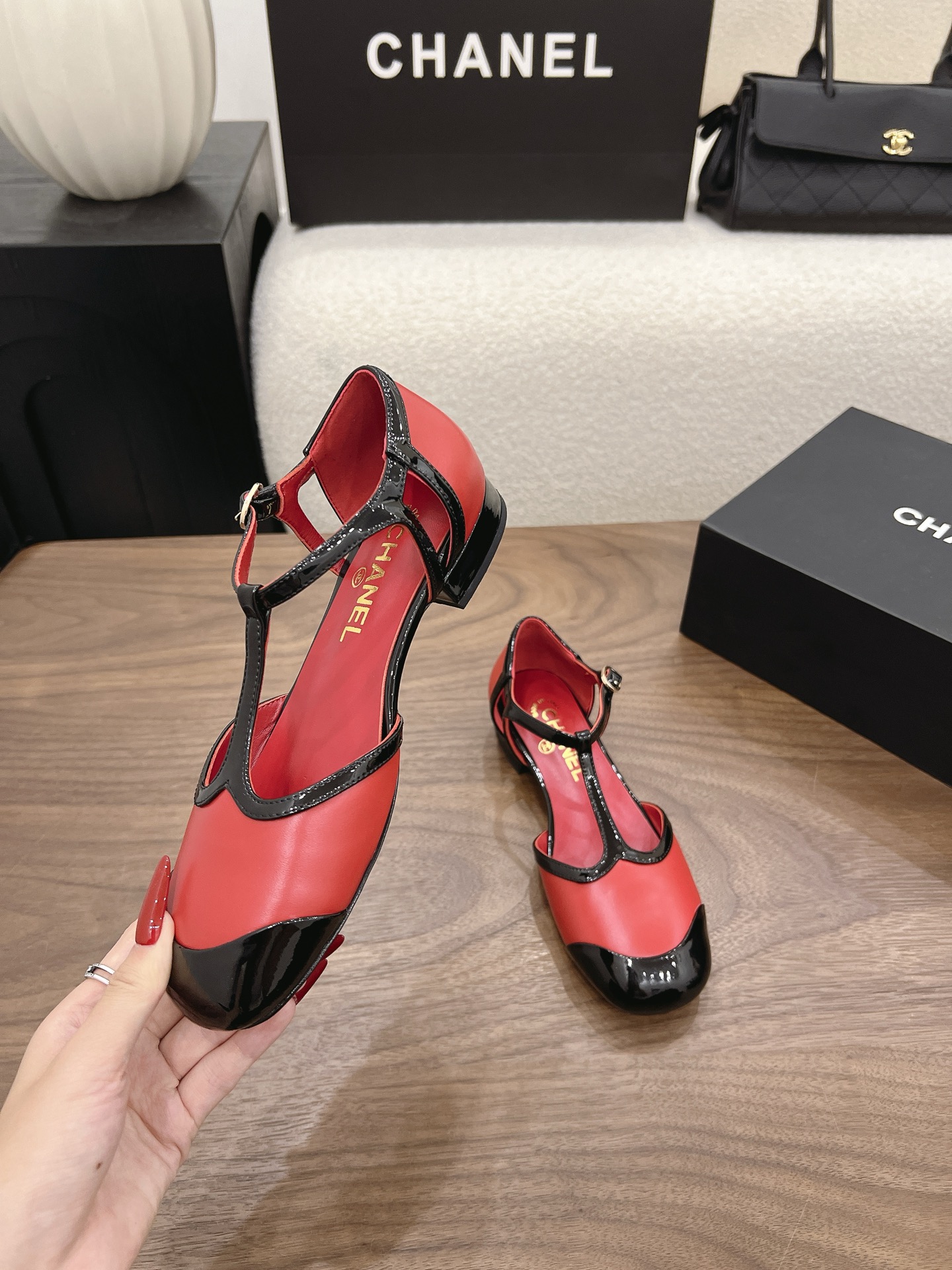 Designer Women Shoes
