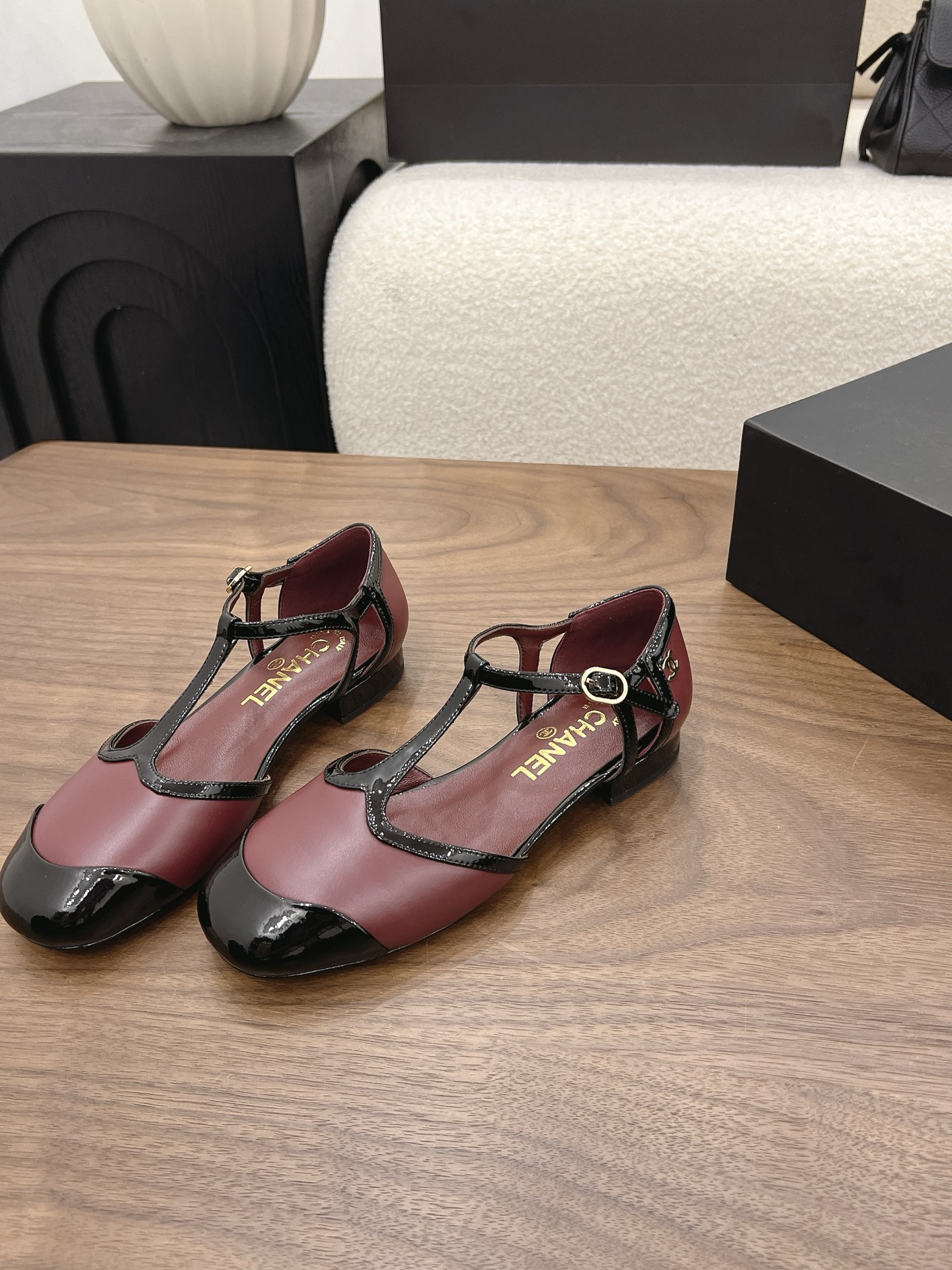 Designer Women Shoes