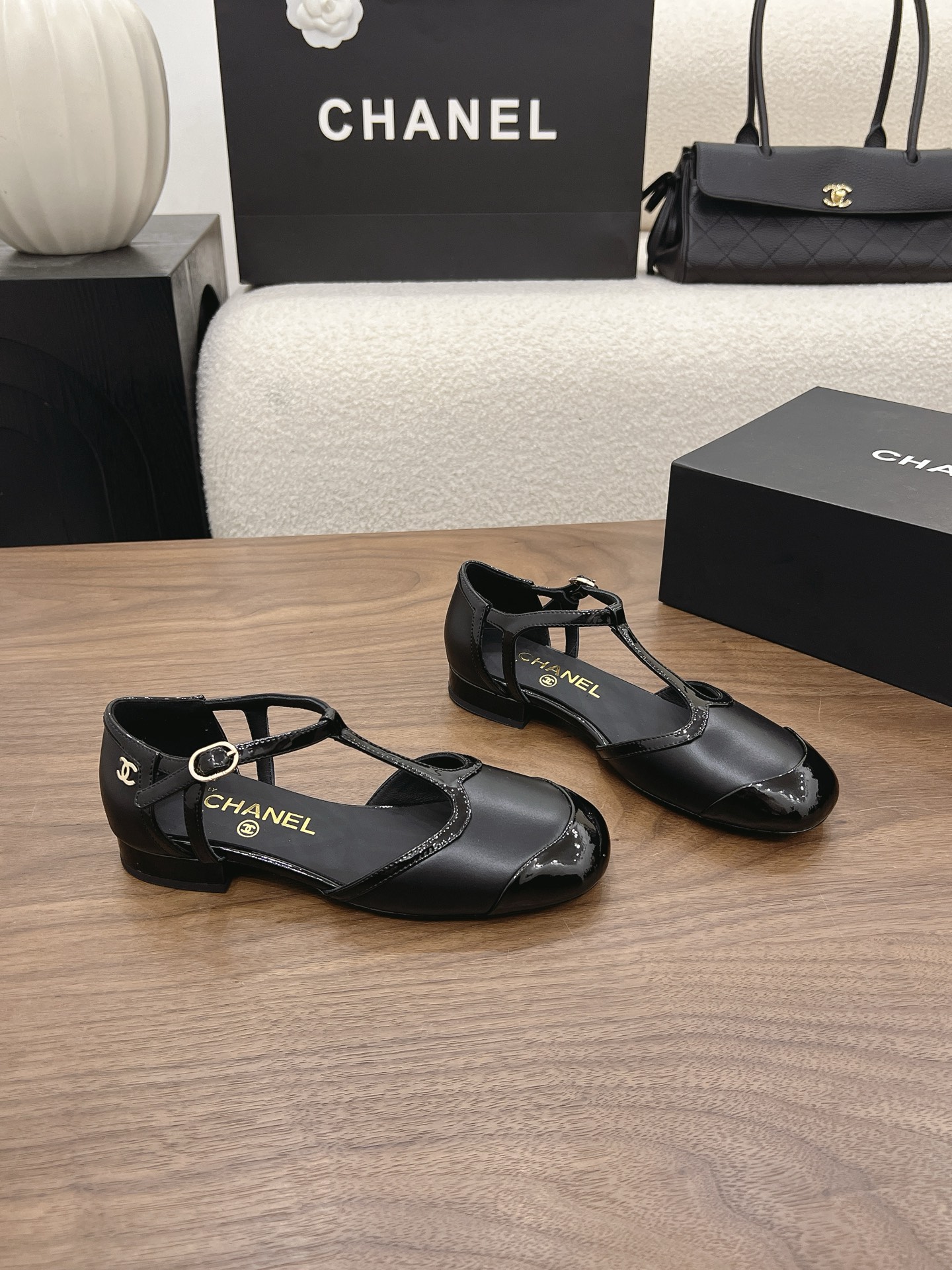 Designer Women Shoes