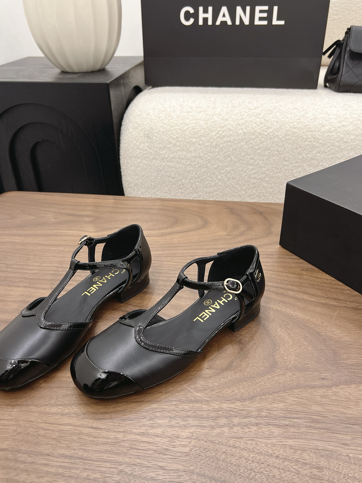 Designer Women Shoes