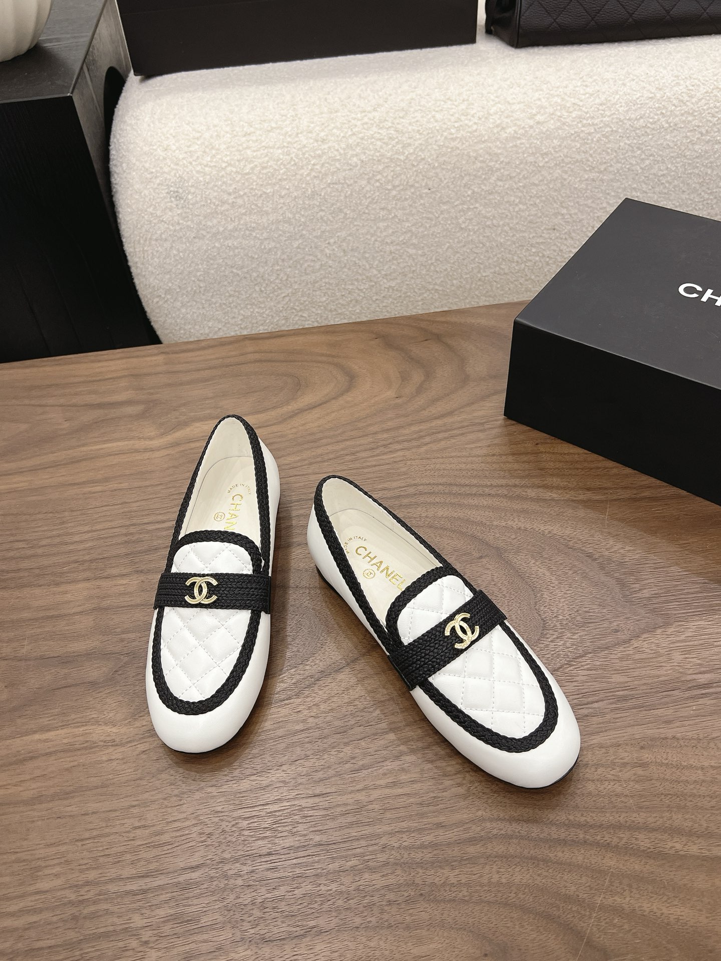 Designer Women Shoes