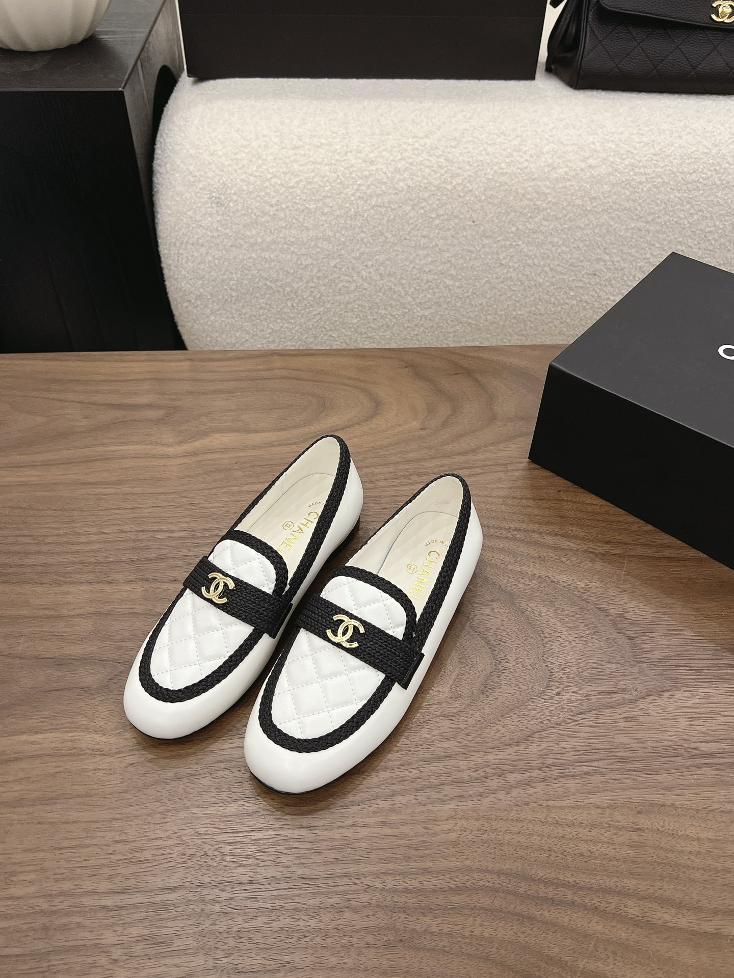 Designer Women Shoes