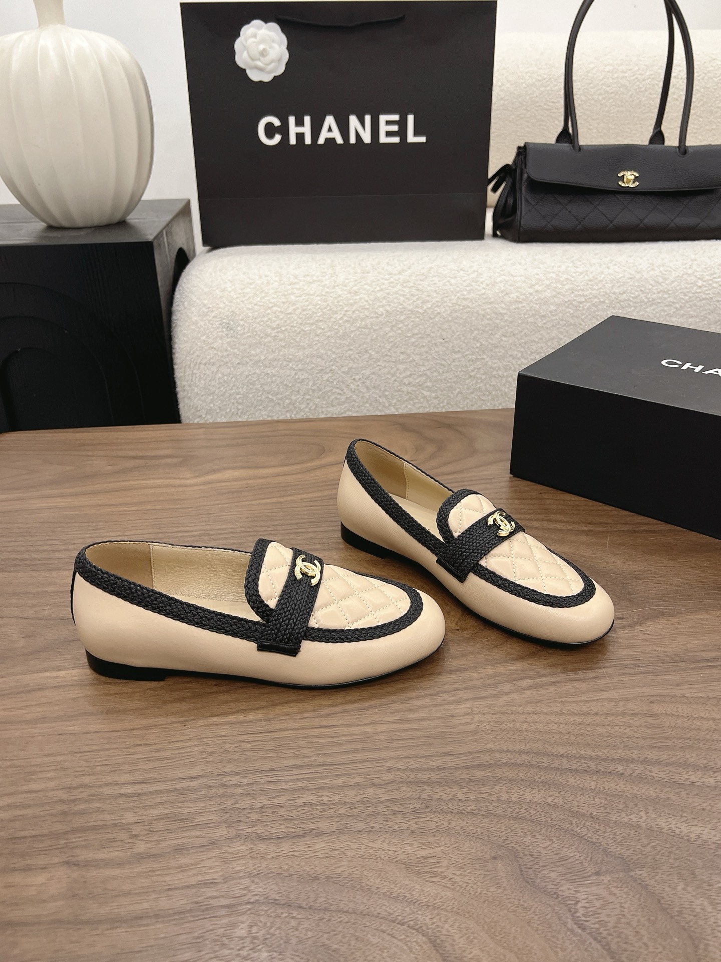 Designer Women Shoes