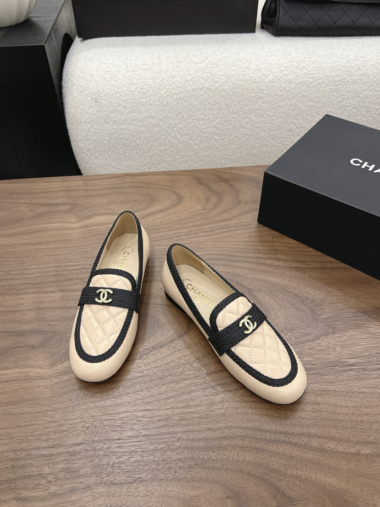 Designer Women Shoes