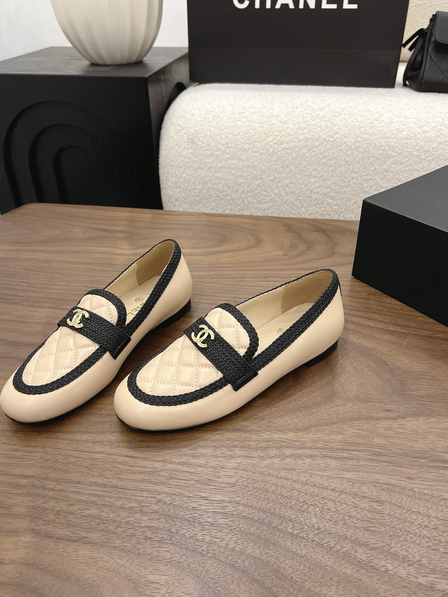 Designer Women Shoes