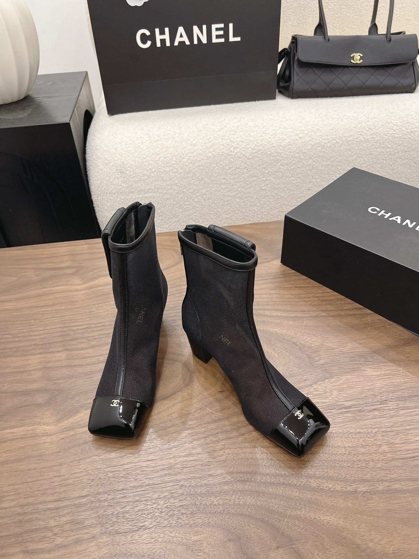 Designer Women Shoes