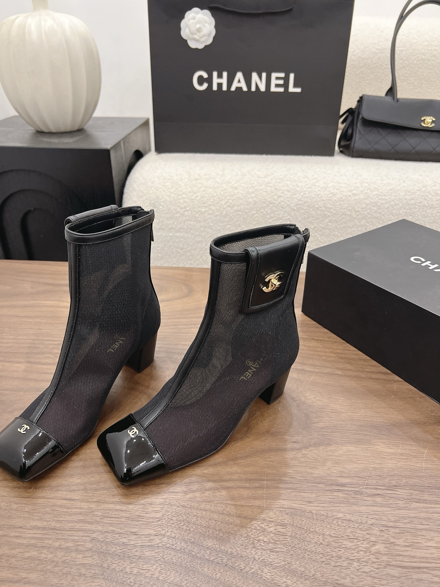 Designer Women Shoes