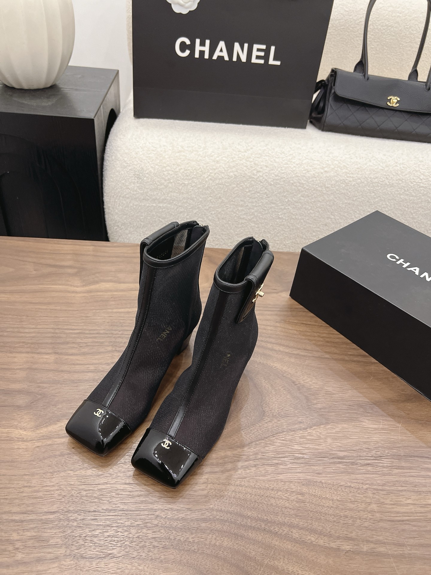 Designer Women Shoes