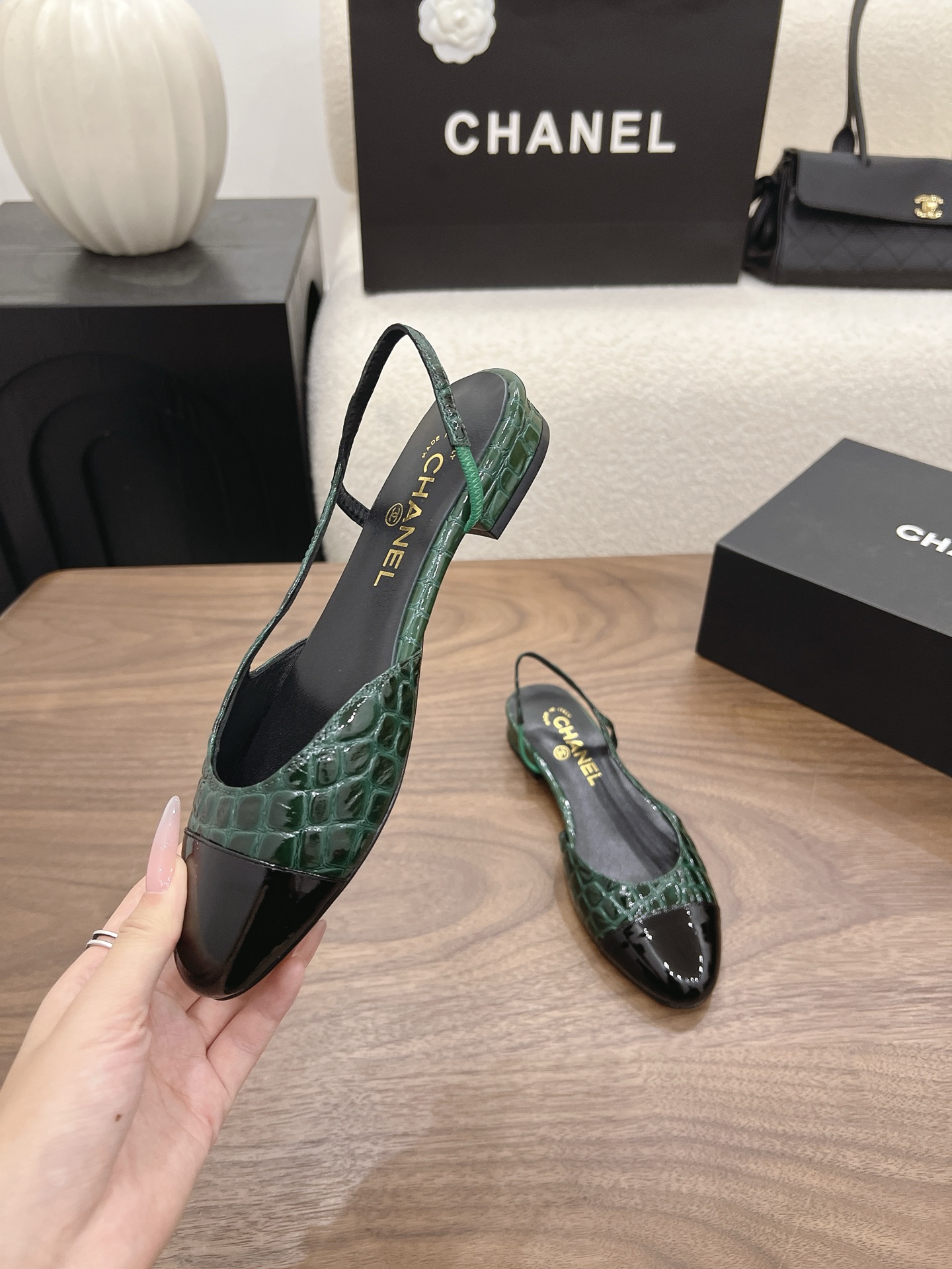 Designer Women Shoes