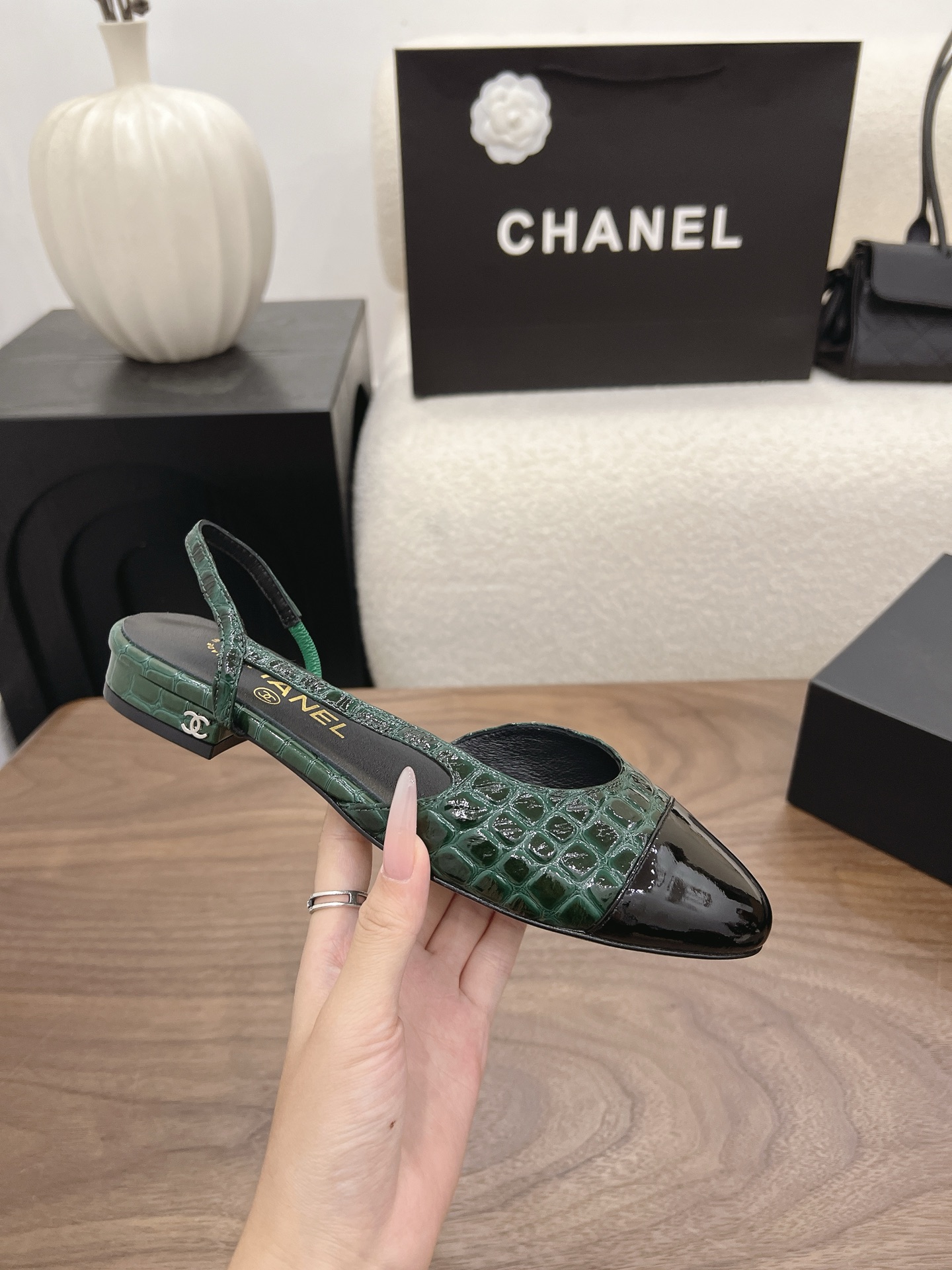 Designer Women Shoes