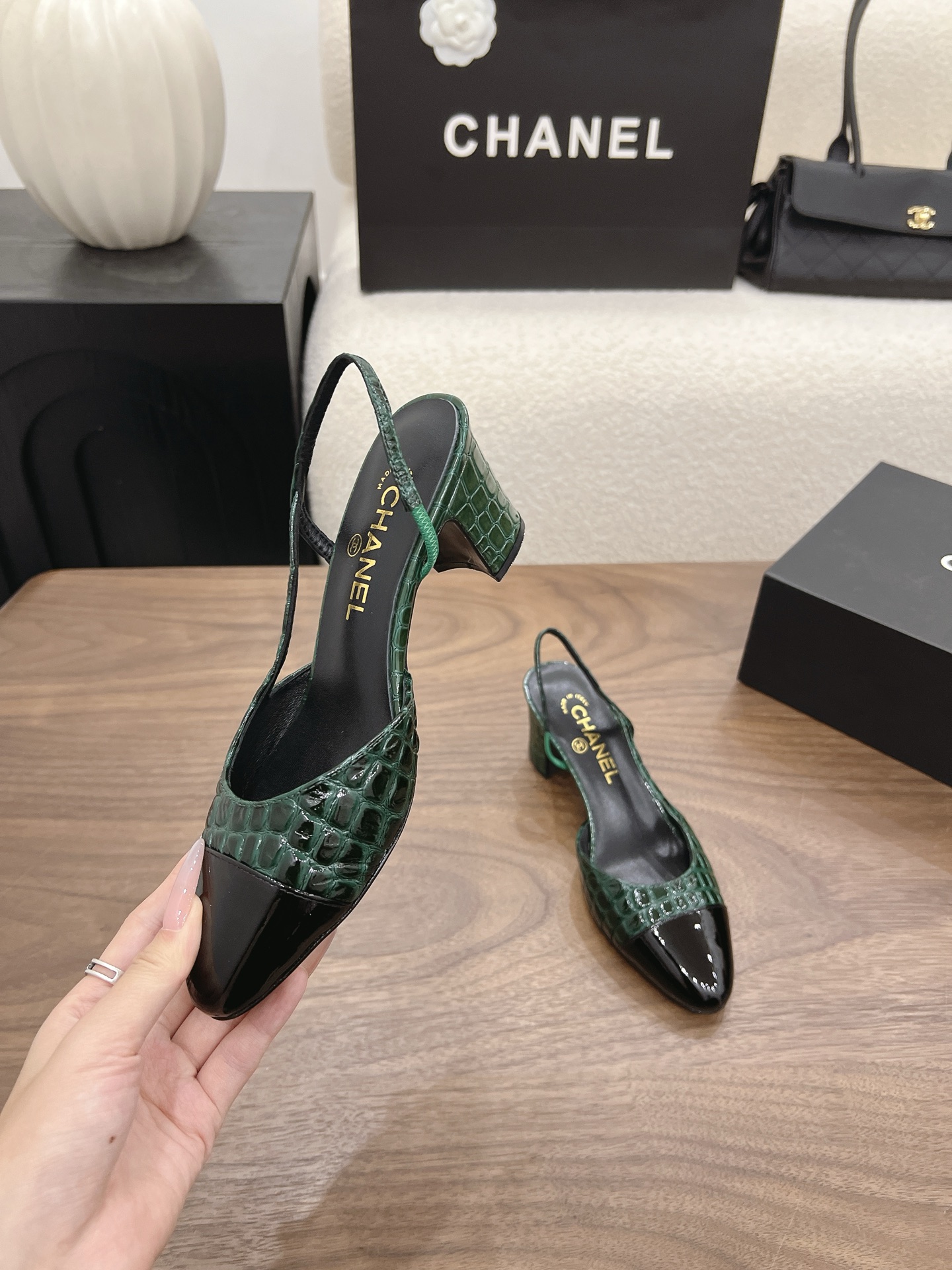 Designer Women Shoes