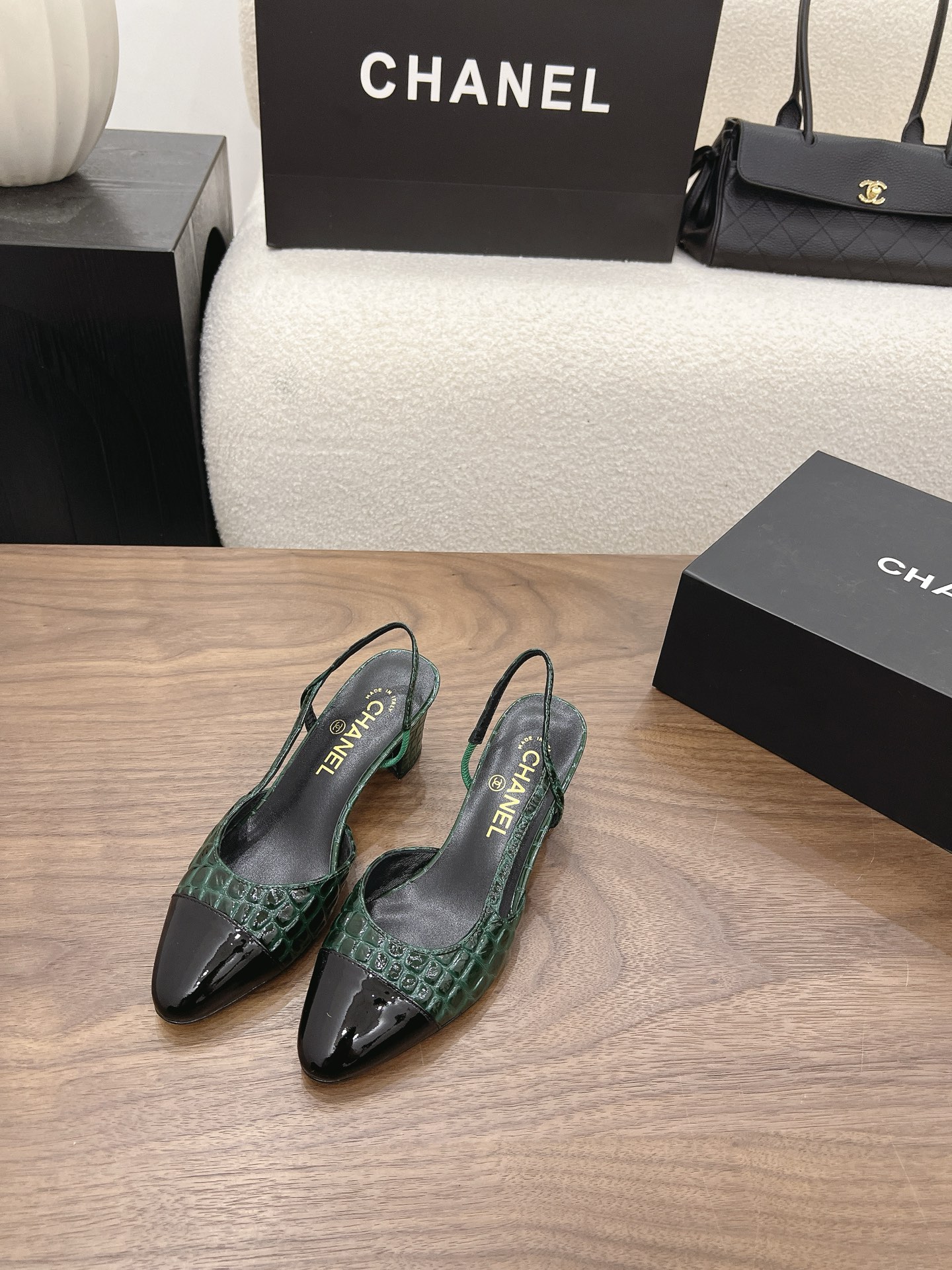 Designer Women Shoes