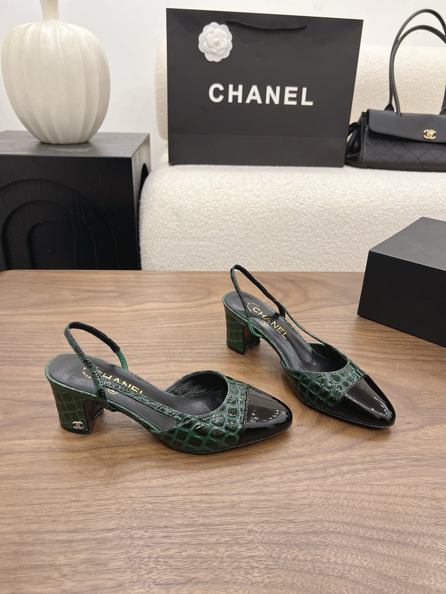 Designer Women Shoes