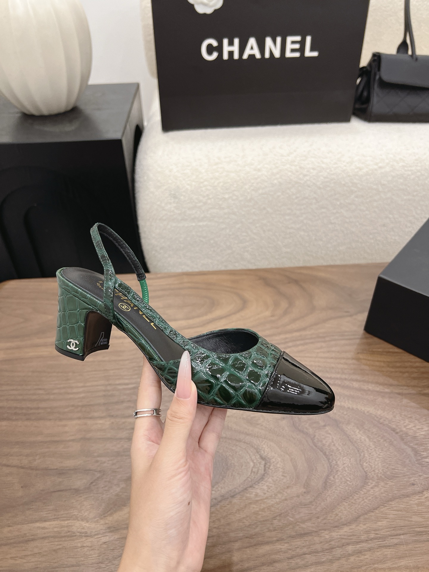 Designer Women Shoes
