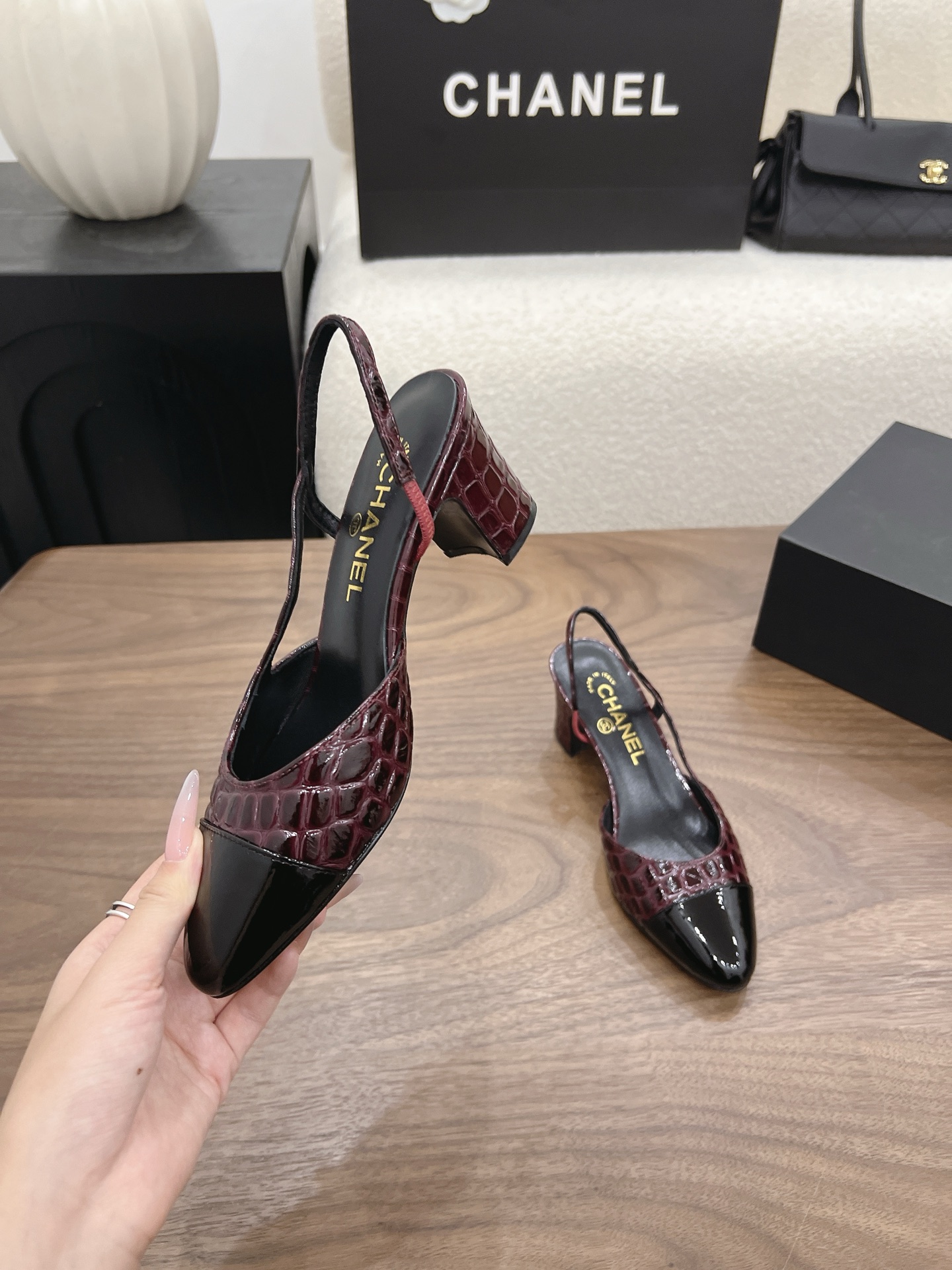 Designer Women Shoes